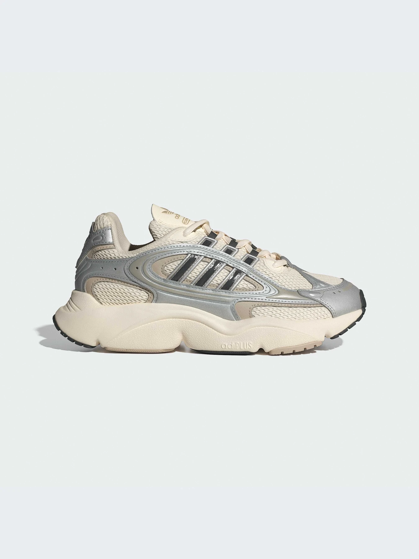 Кроссовки Adidas Ozweego модель IE5841 Фото