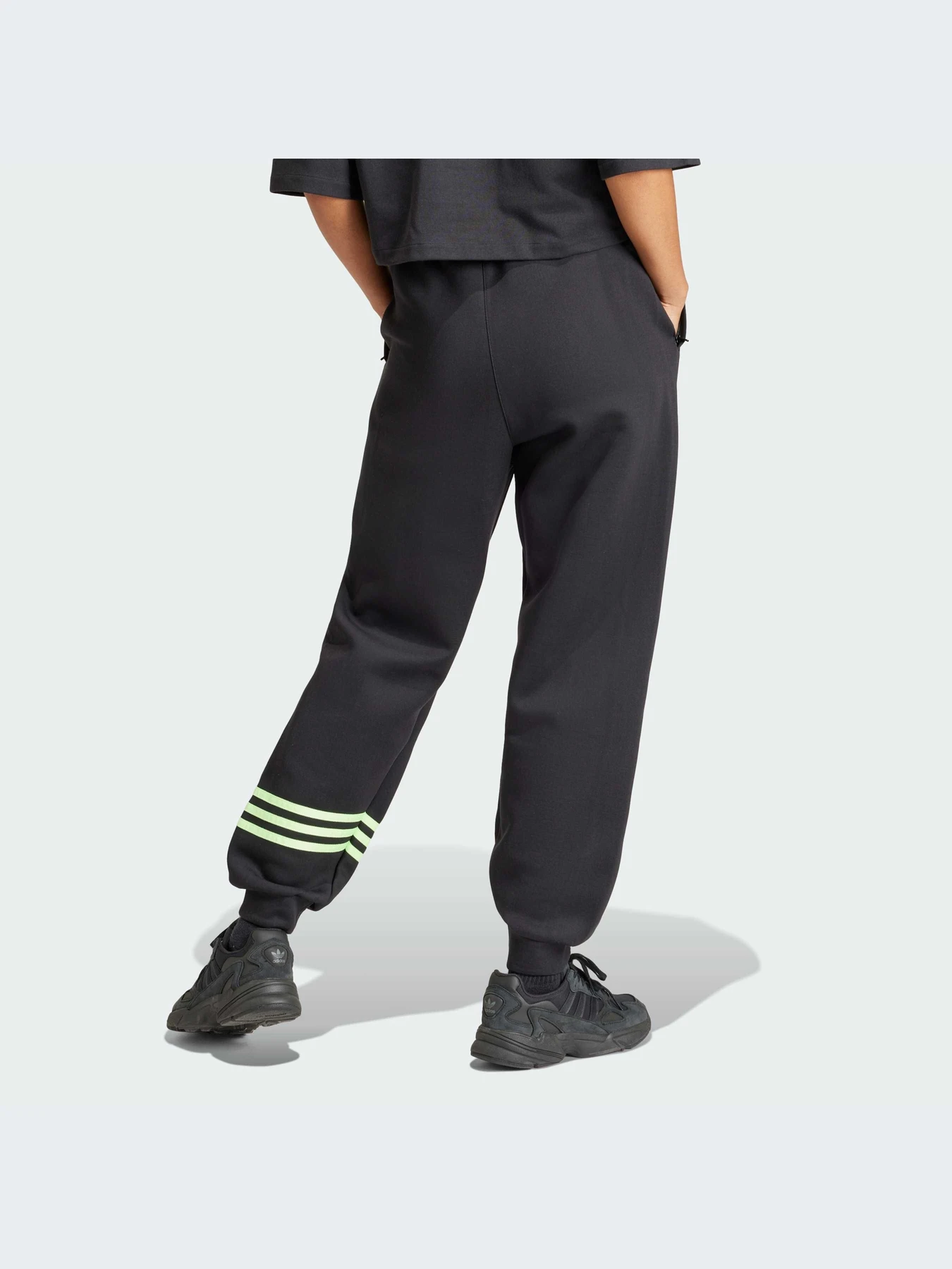 Штани Adidas модель IU2501 Фото