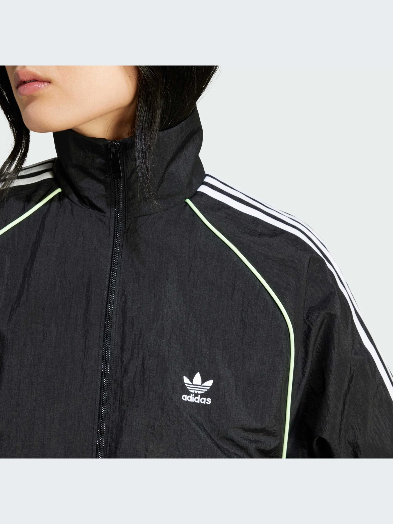Худи и свитшоты Adidas модель IT9689 Худи и свитшоты Adidas модель IT9689 Фото