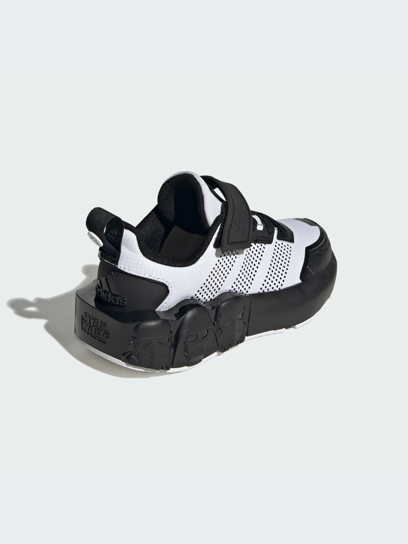 Кроссовки Adidas x Disney модель ID0378 Кроссовки Adidas x Disney модель ID0378 Фото