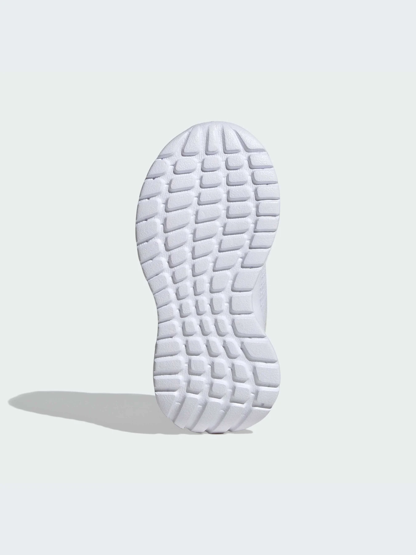 Кросівки Adidas модель IG8571 Кросівки Adidas модель IG8571 Фото