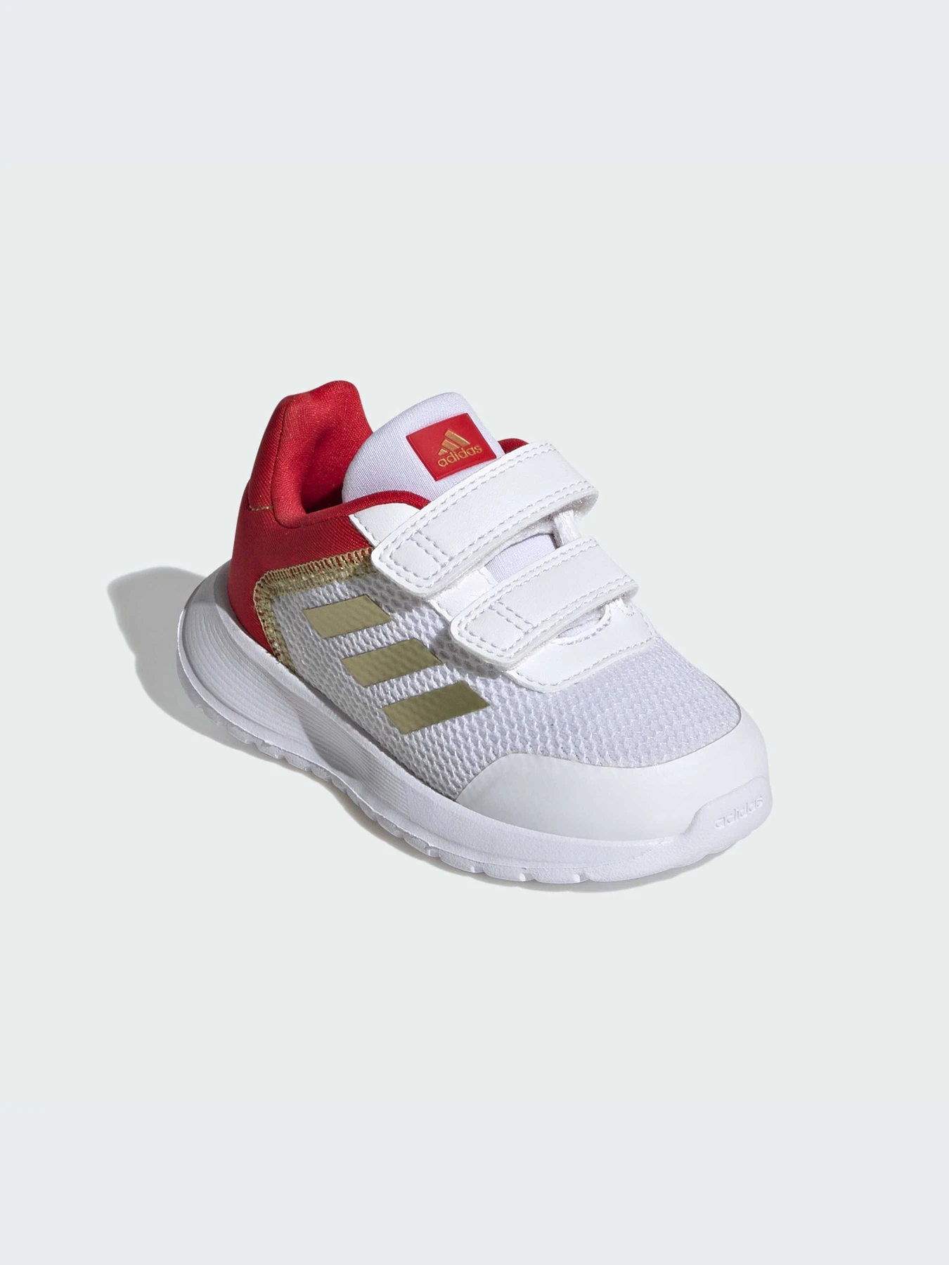 Кросівки Adidas модель IG8571 Кросівки Adidas модель IG8571 Фото