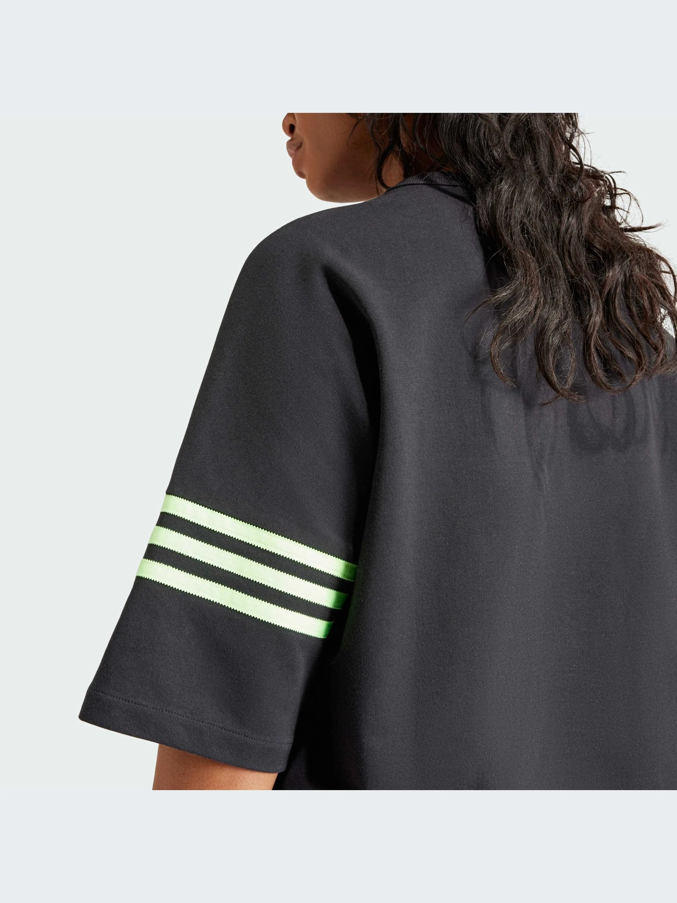 Футболки і поло Adidas модель IU2499 Футболки і поло Adidas модель IU2499 Фото