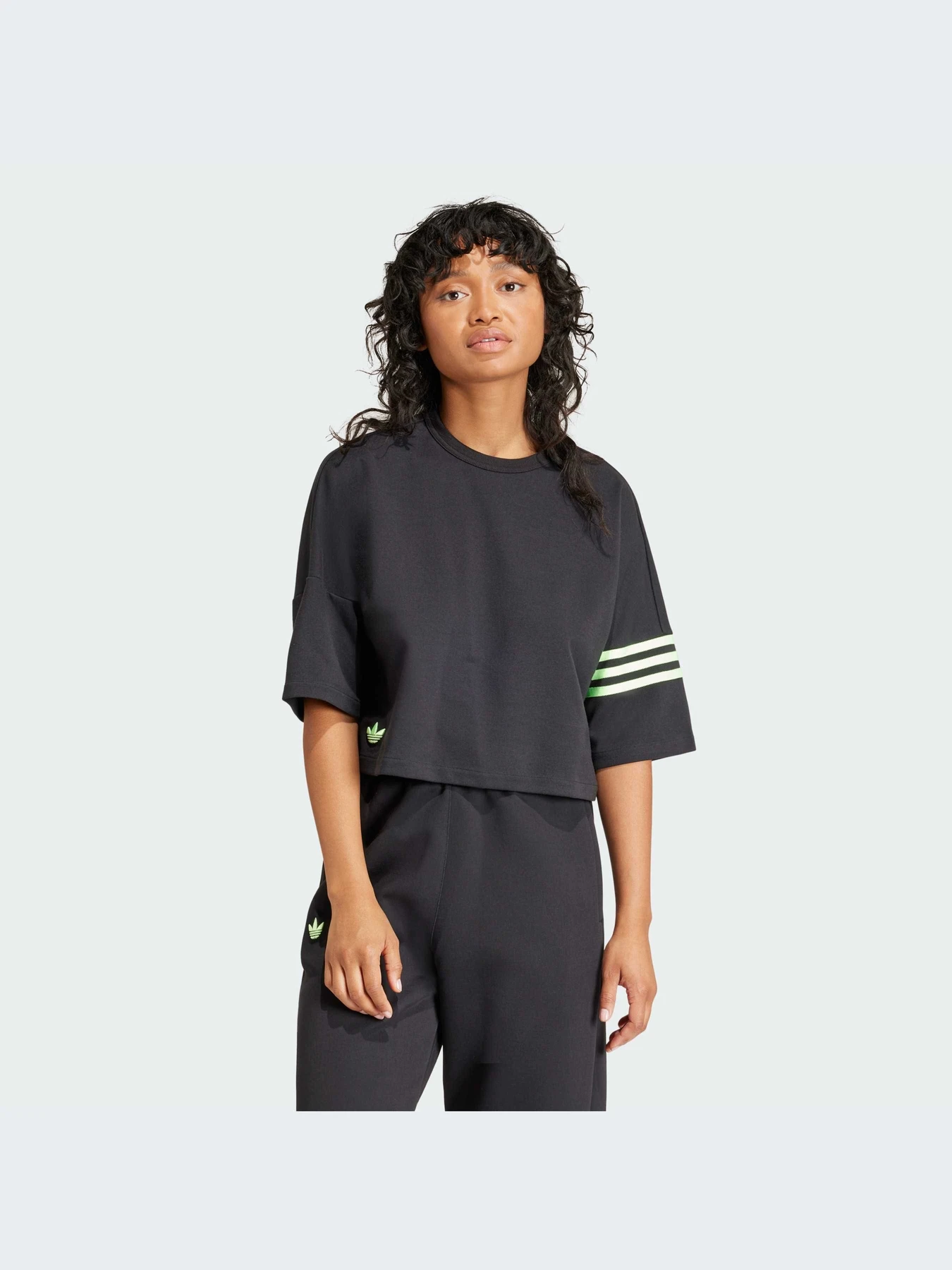 Футболки і поло Adidas модель IU2499 Футболки і поло Adidas модель IU2499 Фото