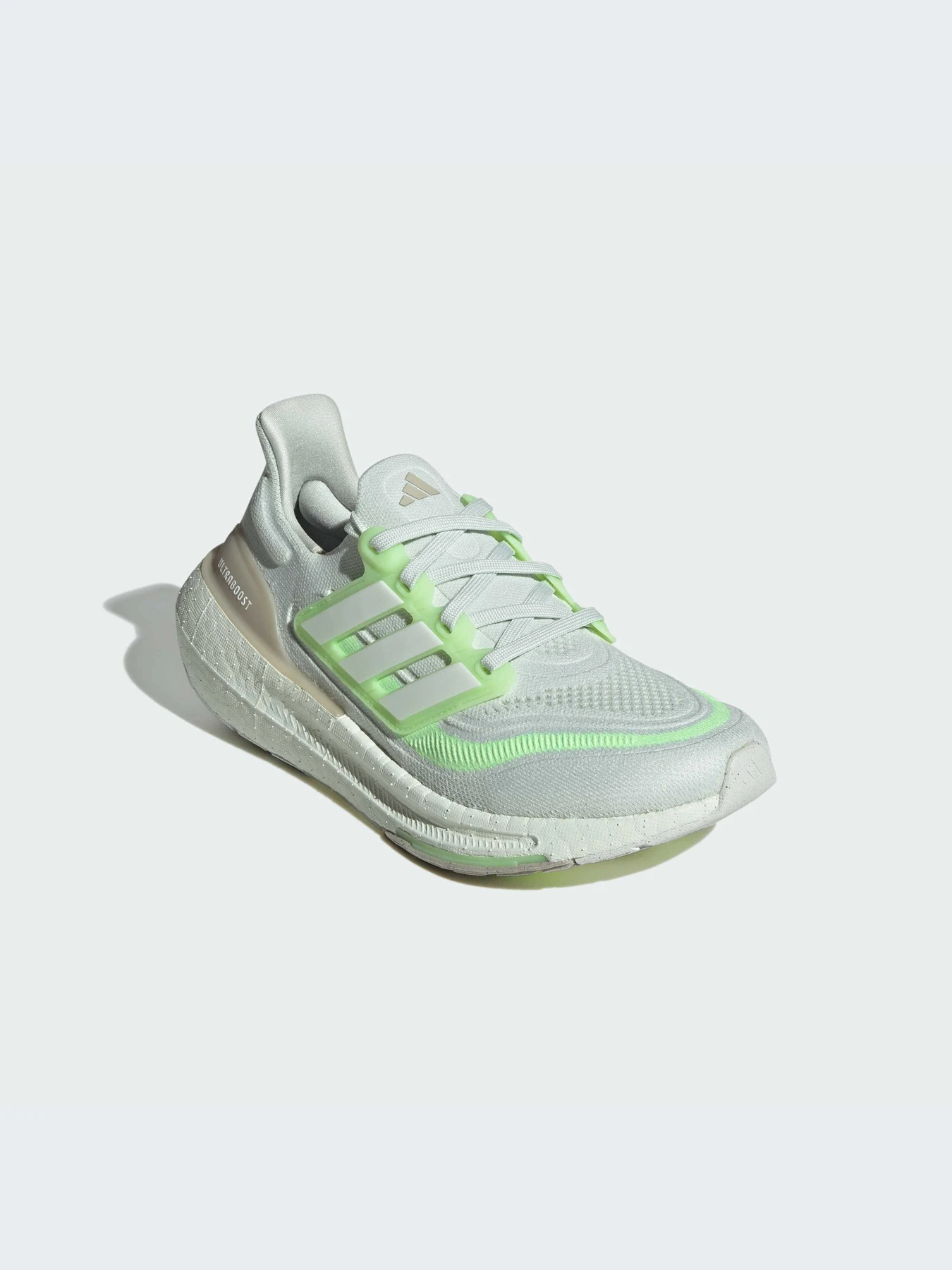Кросівки Adidas Ultraboost модель IE3338 Фото