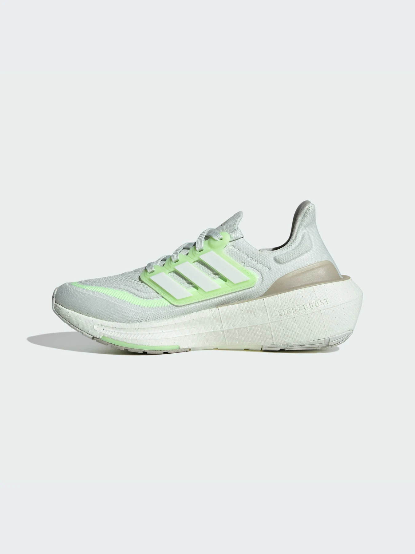 Кросівки Adidas Ultraboost модель IE3338 Фото