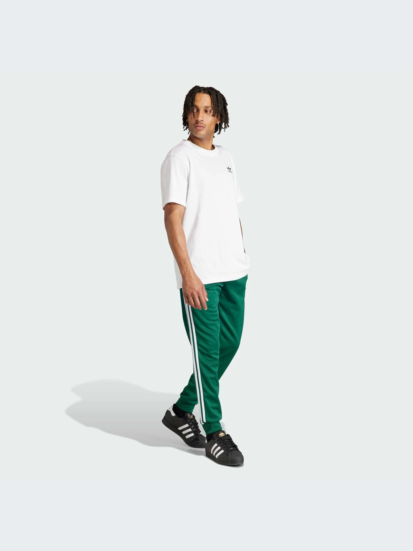Брюки Adidas модель IR9886 Брюки Adidas модель IR9886 Фото