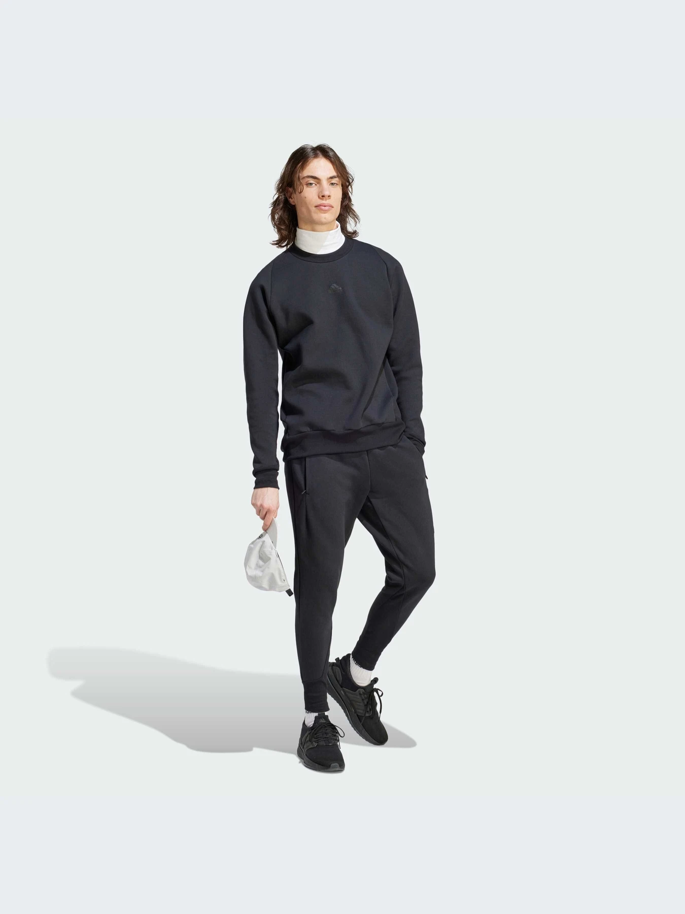 Худи и свитшоты Adidas ZNE модель IN5109 Худи и свитшоты Adidas ZNE модель IN5109 Фото