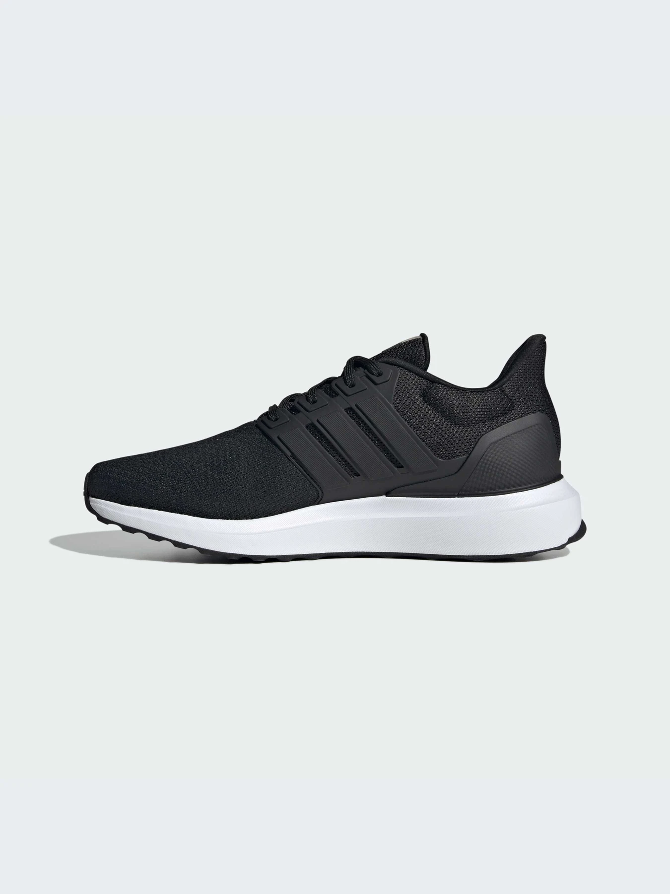 Кроссовки Adidas модель IG6001 Кроссовки Adidas модель IG6001 Фото