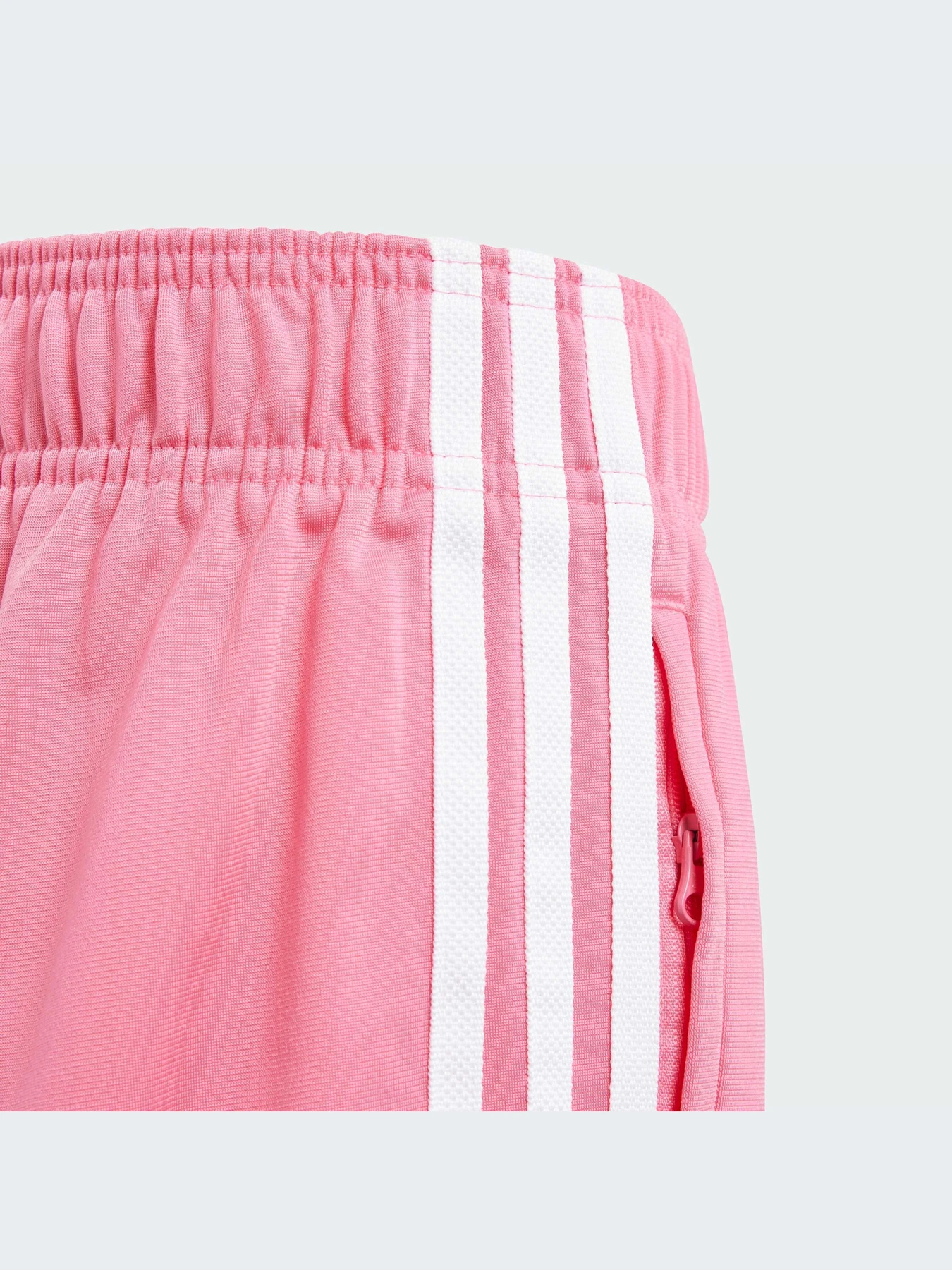 Брюки Adidas модель IN8492 Брюки Adidas модель IN8492 Фото