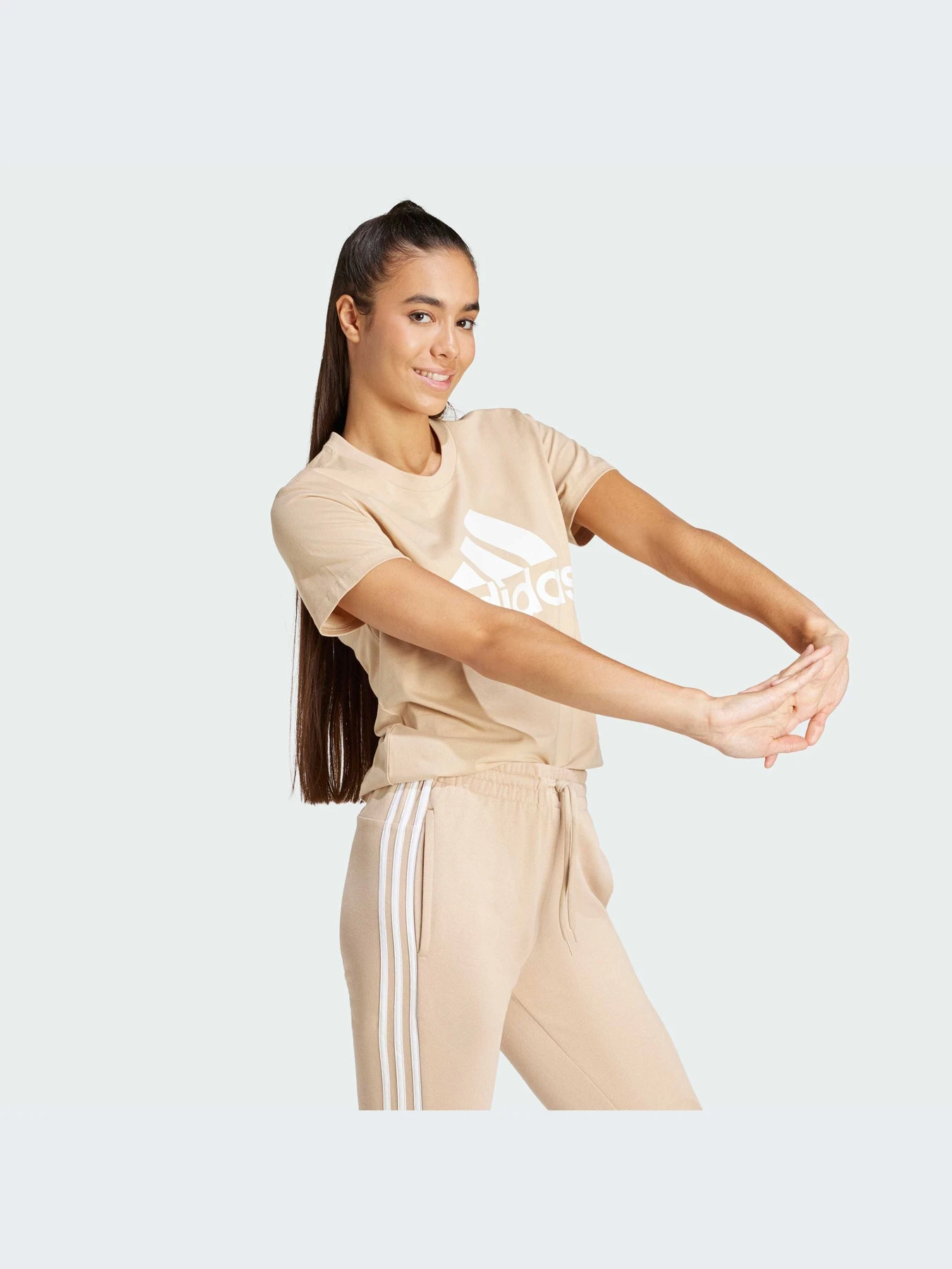Футболки і поло Adidas модель IR5410 Футболки і поло Adidas модель IR5410 Фото