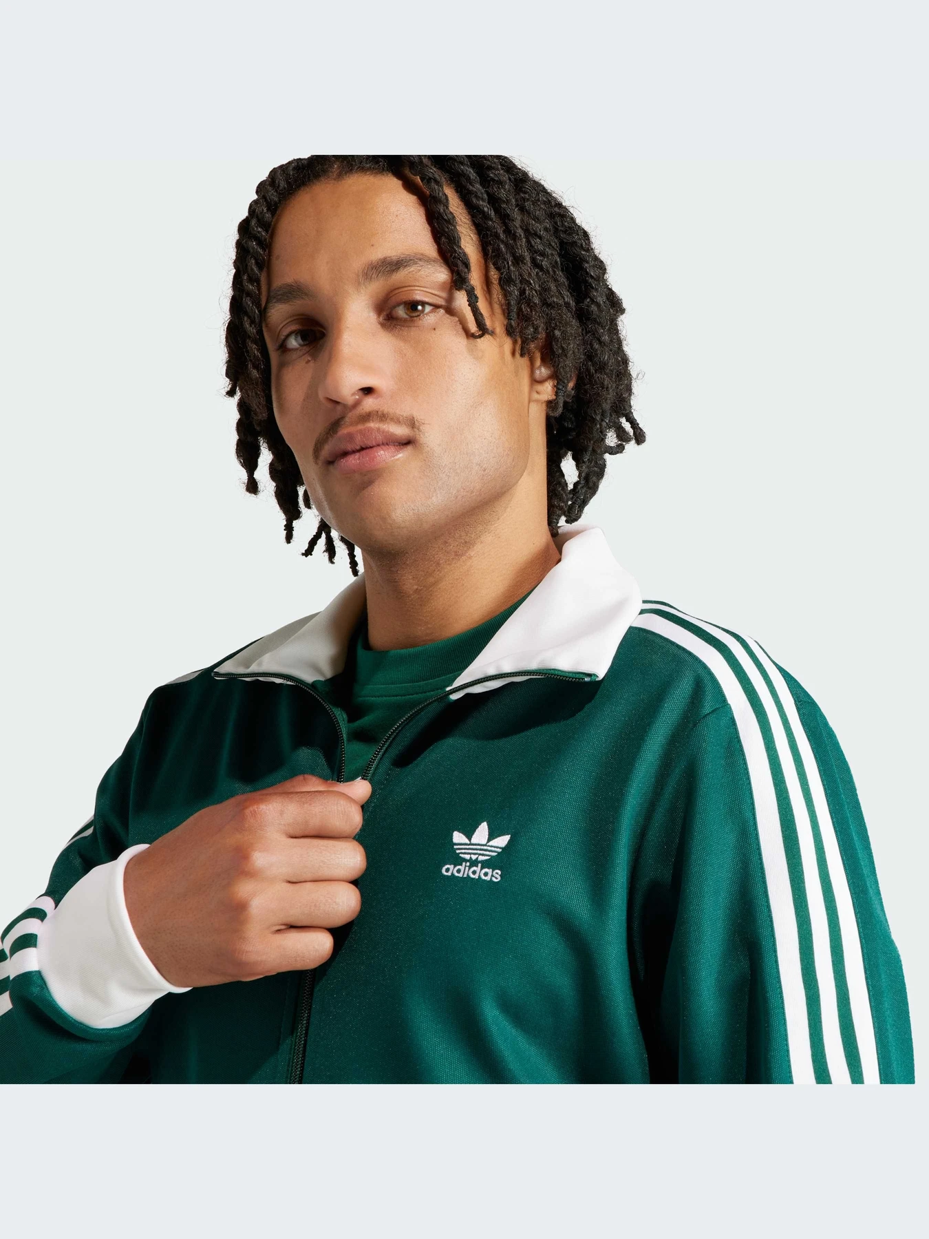 Худи и свитшоты Adidas модель IP0417 Худи и свитшоты Adidas модель IP0417 Фото