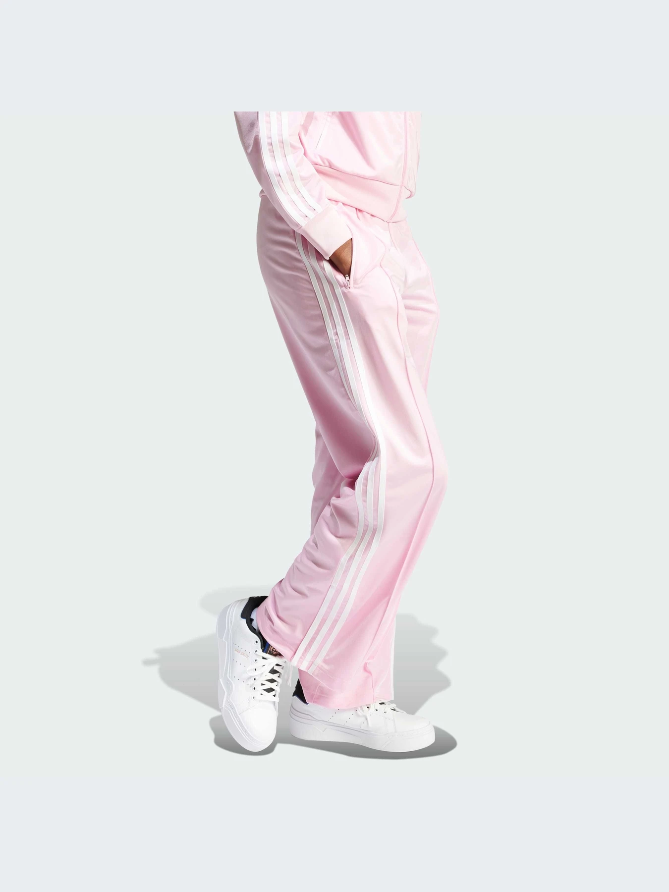 Брюки Adidas модель IP0637 Фото