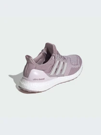 Кроссовки Adidas Ultraboost модель ID5880 Фото