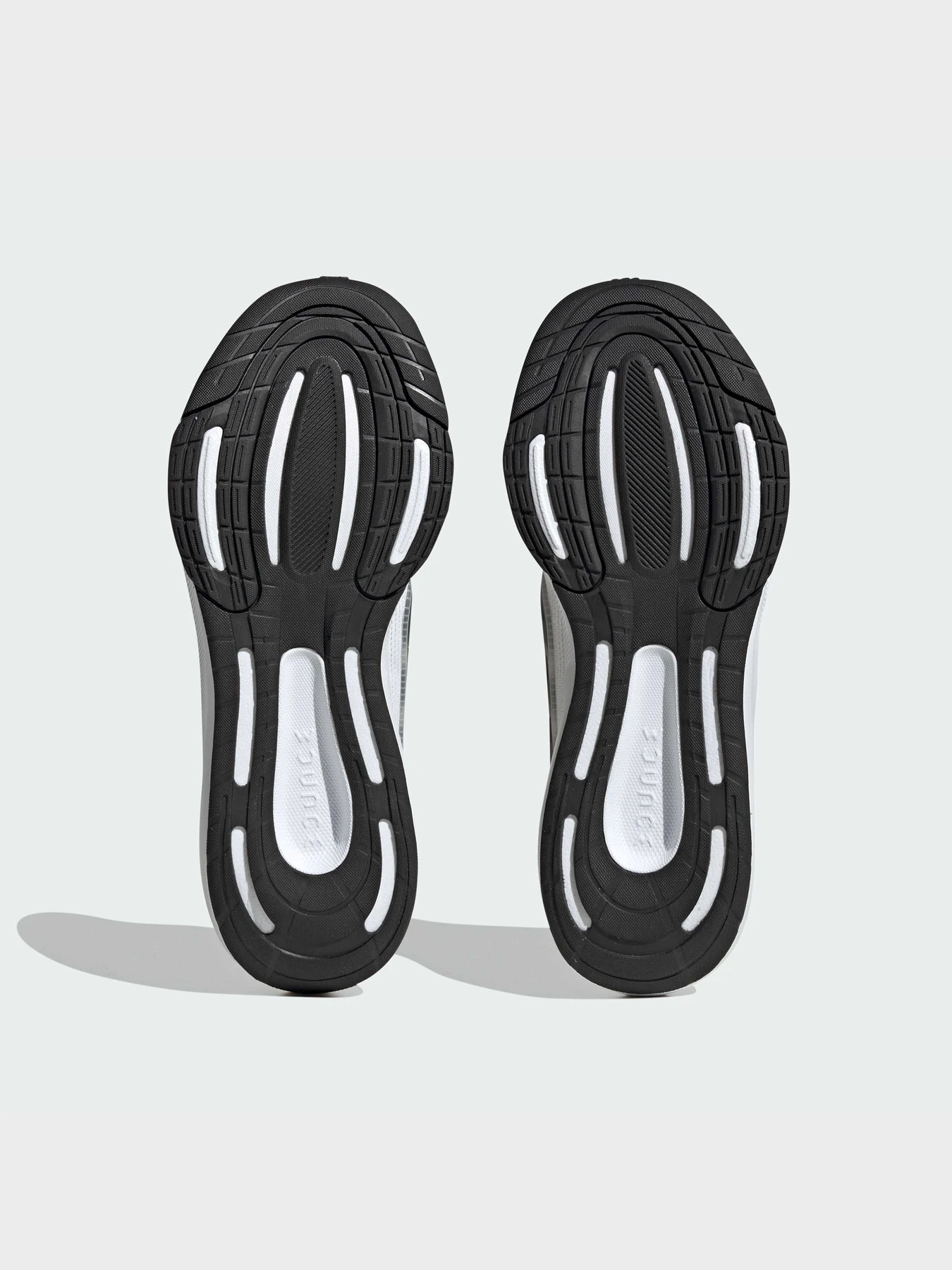 Кроссовки Adidas модель HP5778 Кроссовки Adidas модель HP5778 Фото