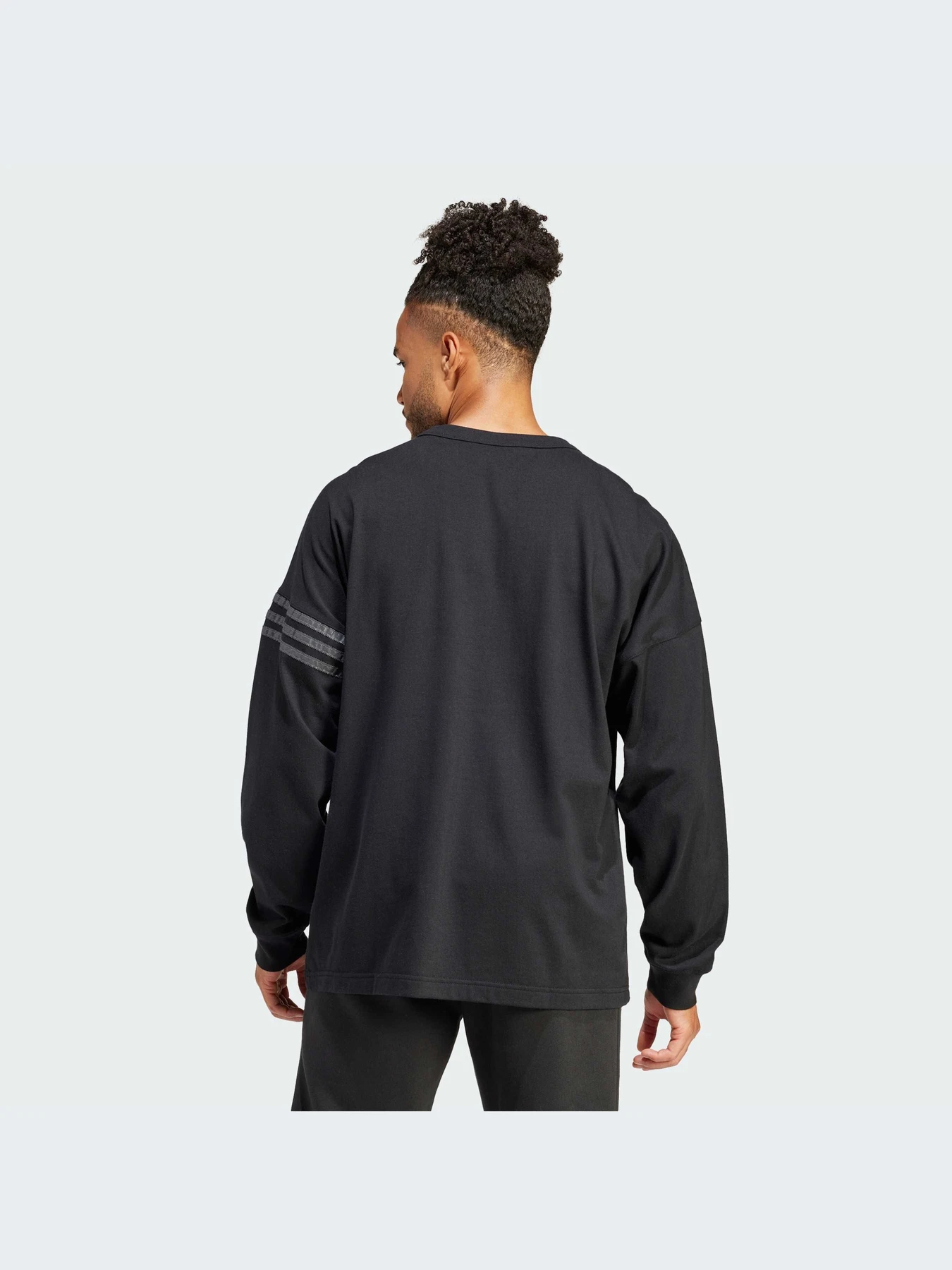 Худі та світшоти Adidas модель IR9446 Худі та світшоти Adidas модель IR9446 Фото