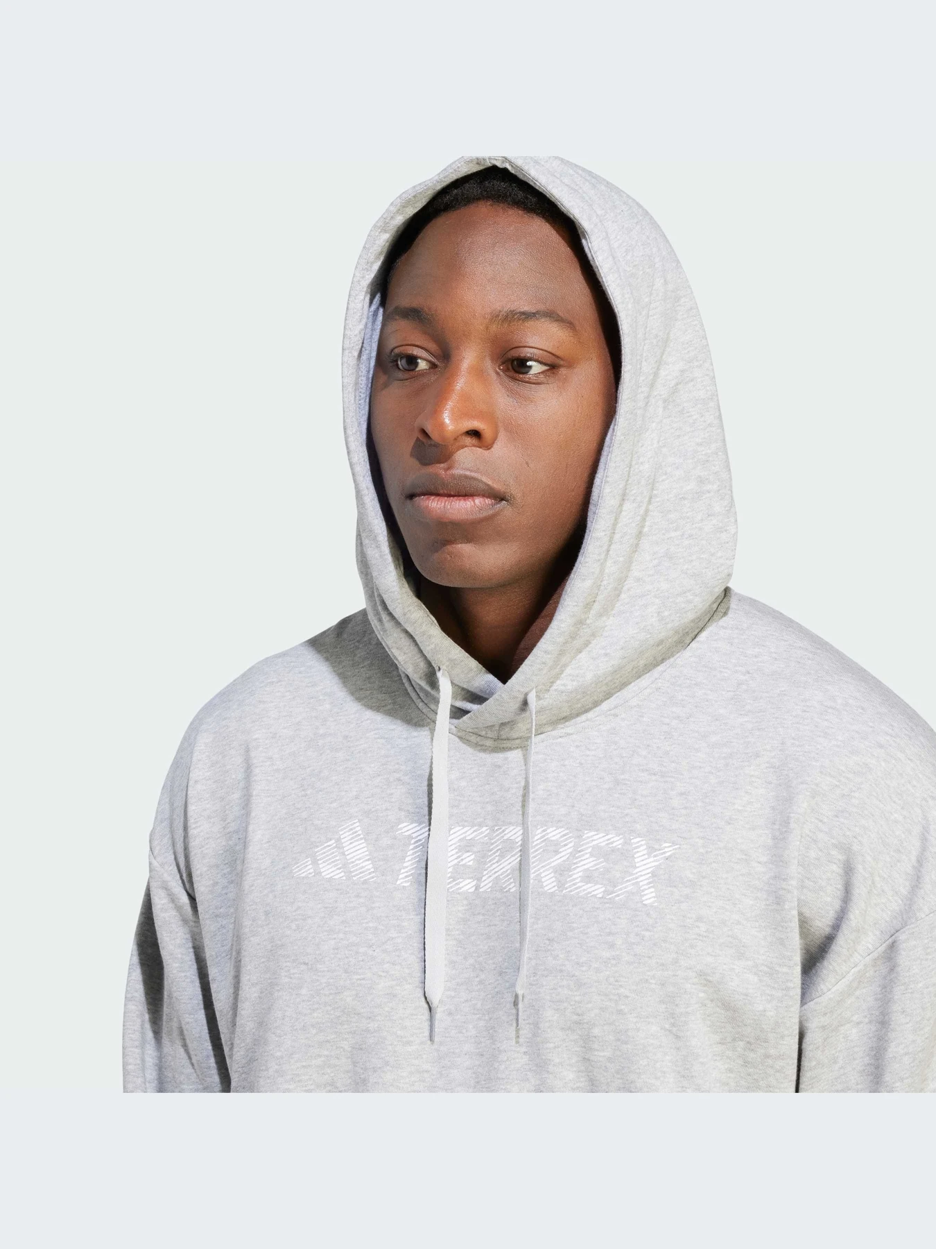 Худи и свитшоты Adidas модель HY1709 Худи и свитшоты Adidas модель HY1709 Фото
