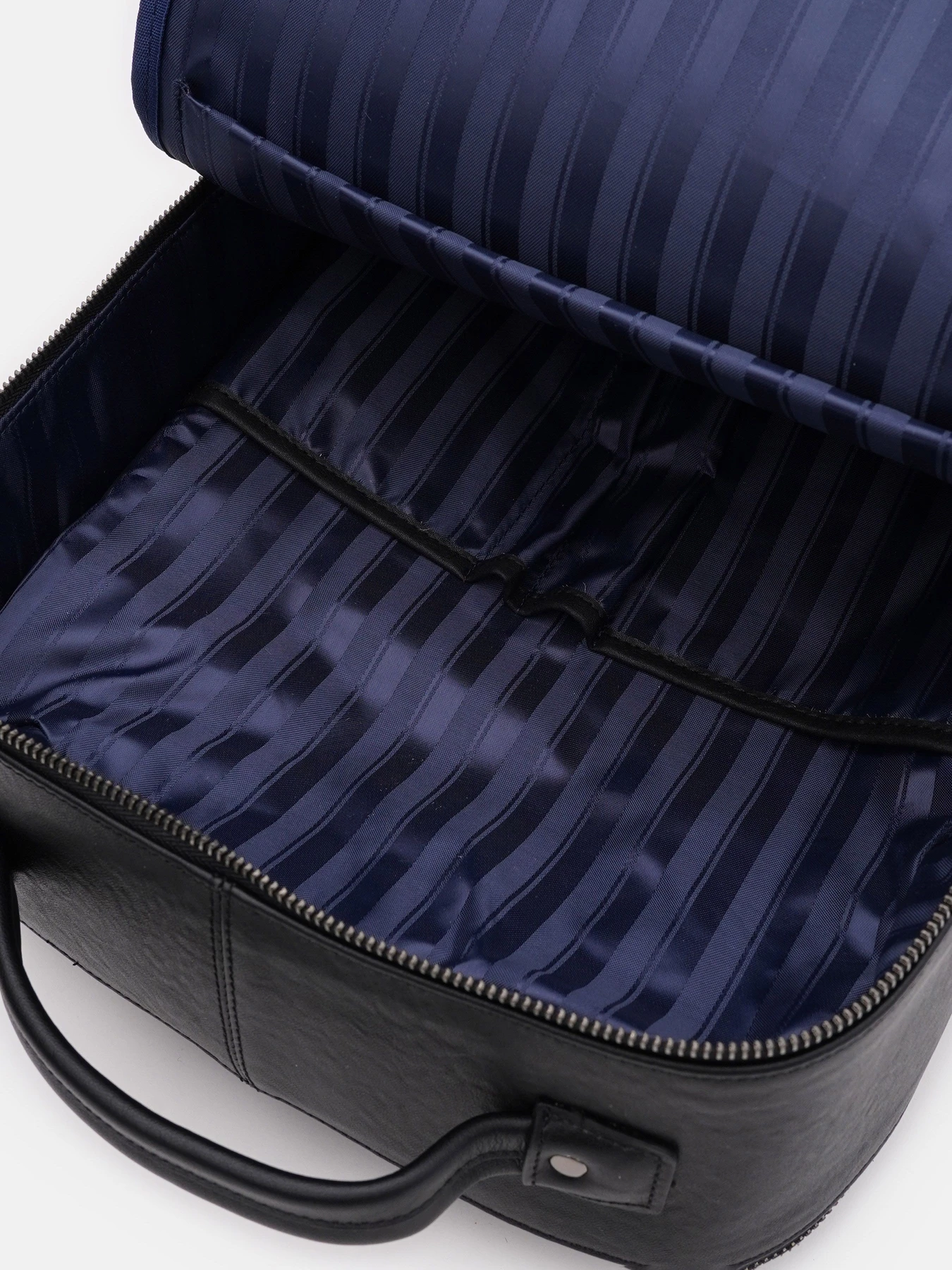 Рюкзаки Ricco Grande модель K16823bl-black Рюкзаки Ricco Grande модель K16823bl-black Фото