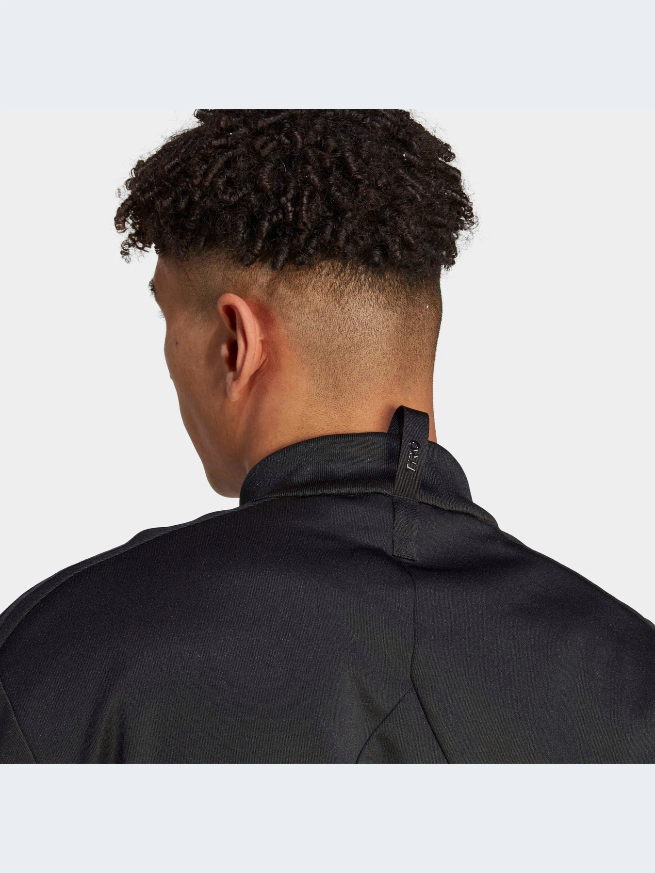 Худи и свитшоты Adidas Tiro модель IM2894 Худи и свитшоты Adidas Tiro модель IM2894 Фото
