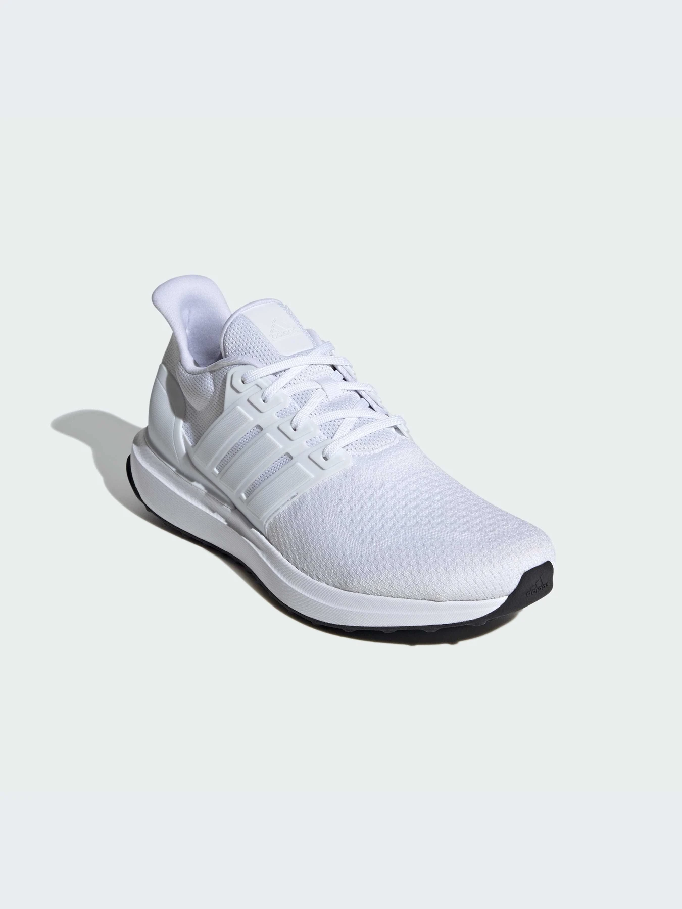 Кроссовки Adidas модель IG6000 Кроссовки Adidas модель IG6000 Фото