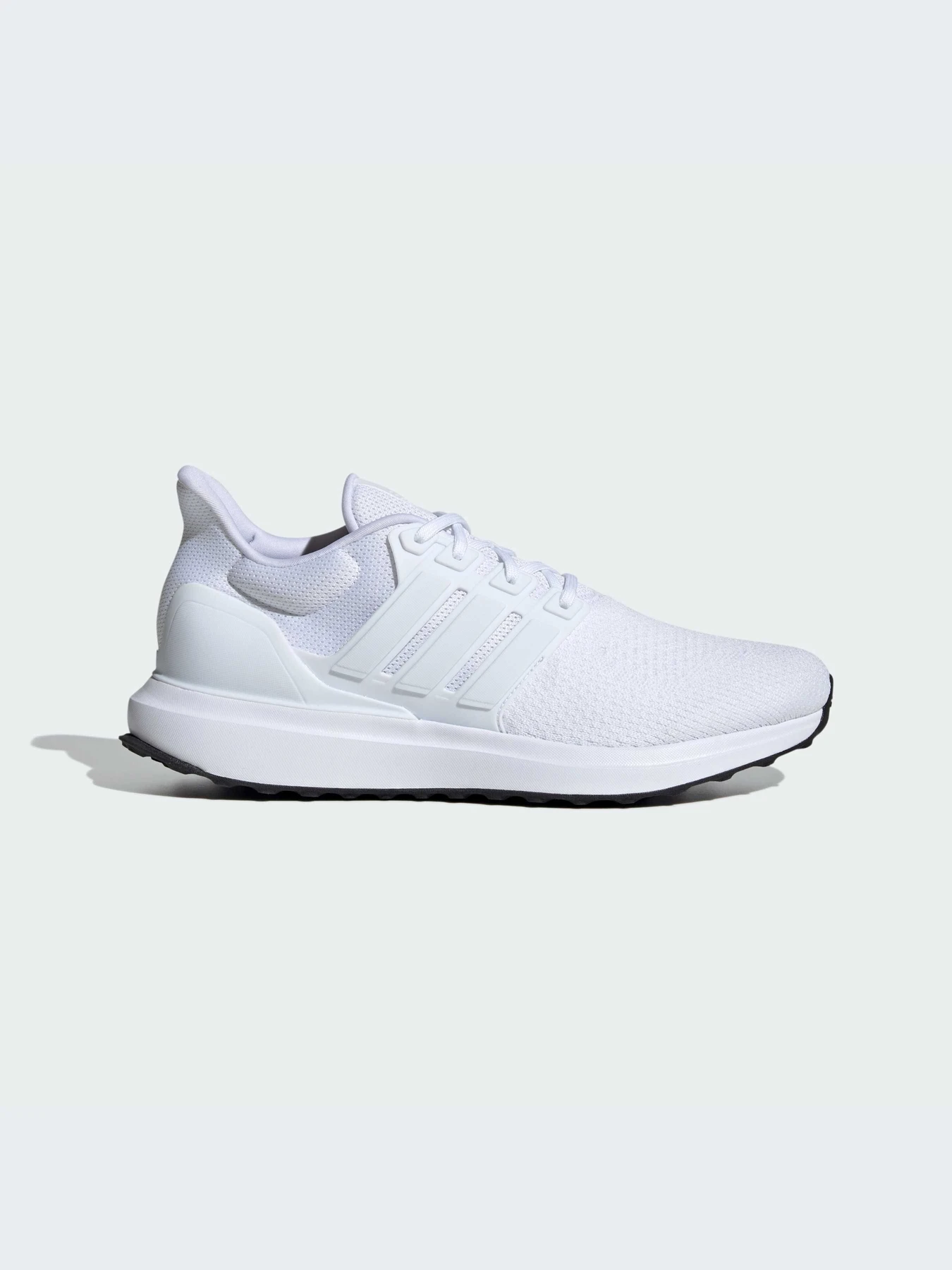 Кроссовки Adidas модель IG6000 Кроссовки Adidas модель IG6000 Фото