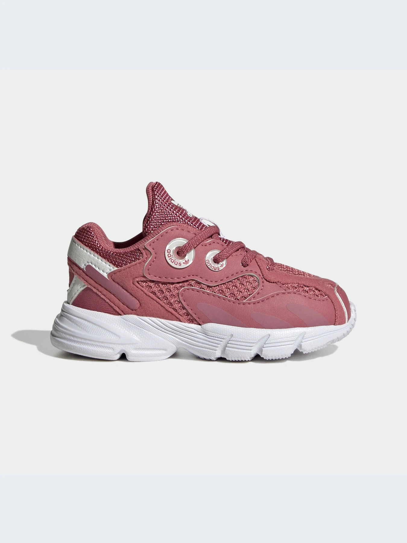 Кроссовки Adidas модель HQ1552 Кроссовки Adidas модель HQ1552 Фото