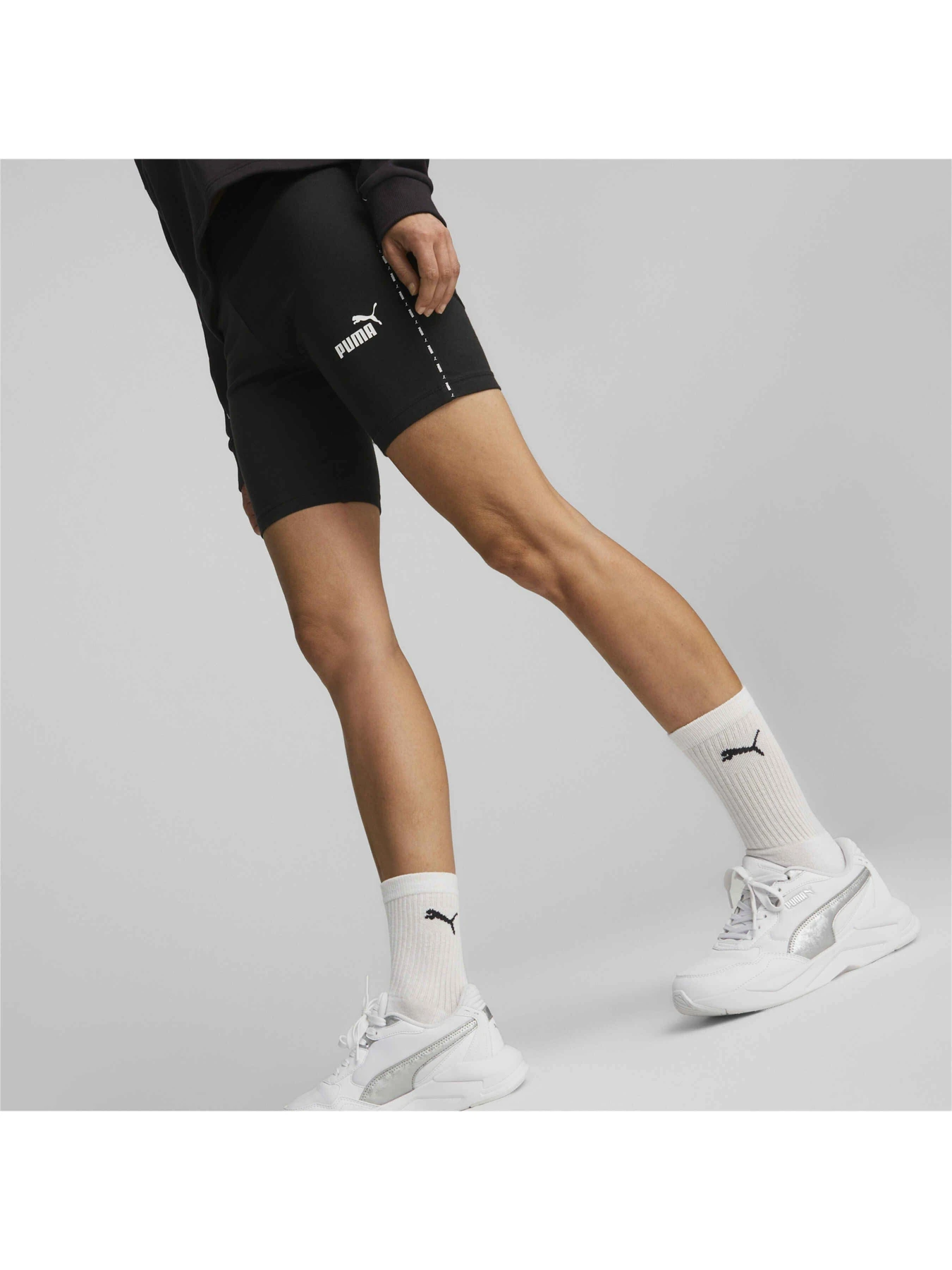 Шорты PUMA Power Short Leggings модель 674229 Шорты PUMA Power Short Leggings модель 674229 Фото