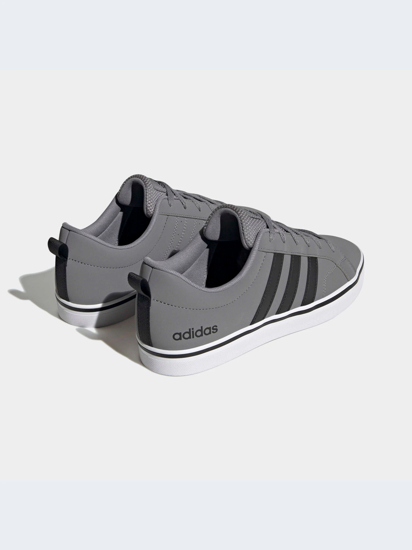 Кеди Adidas модель HP6007 Кеди Adidas модель HP6007 Фото