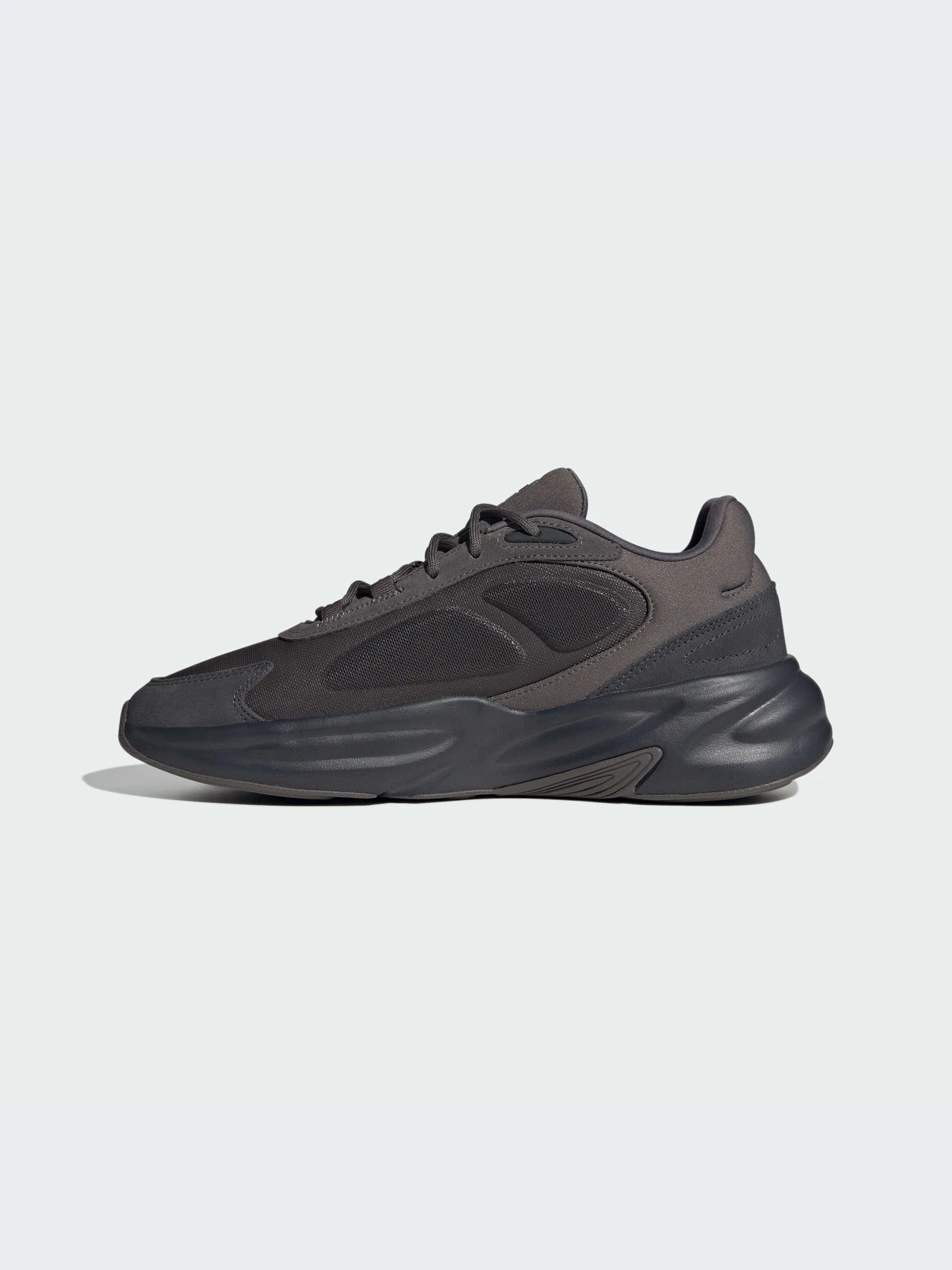 Кроссовки Adidas Ozweego модель IG5984 Кроссовки Adidas Ozweego модель IG5984 Фото