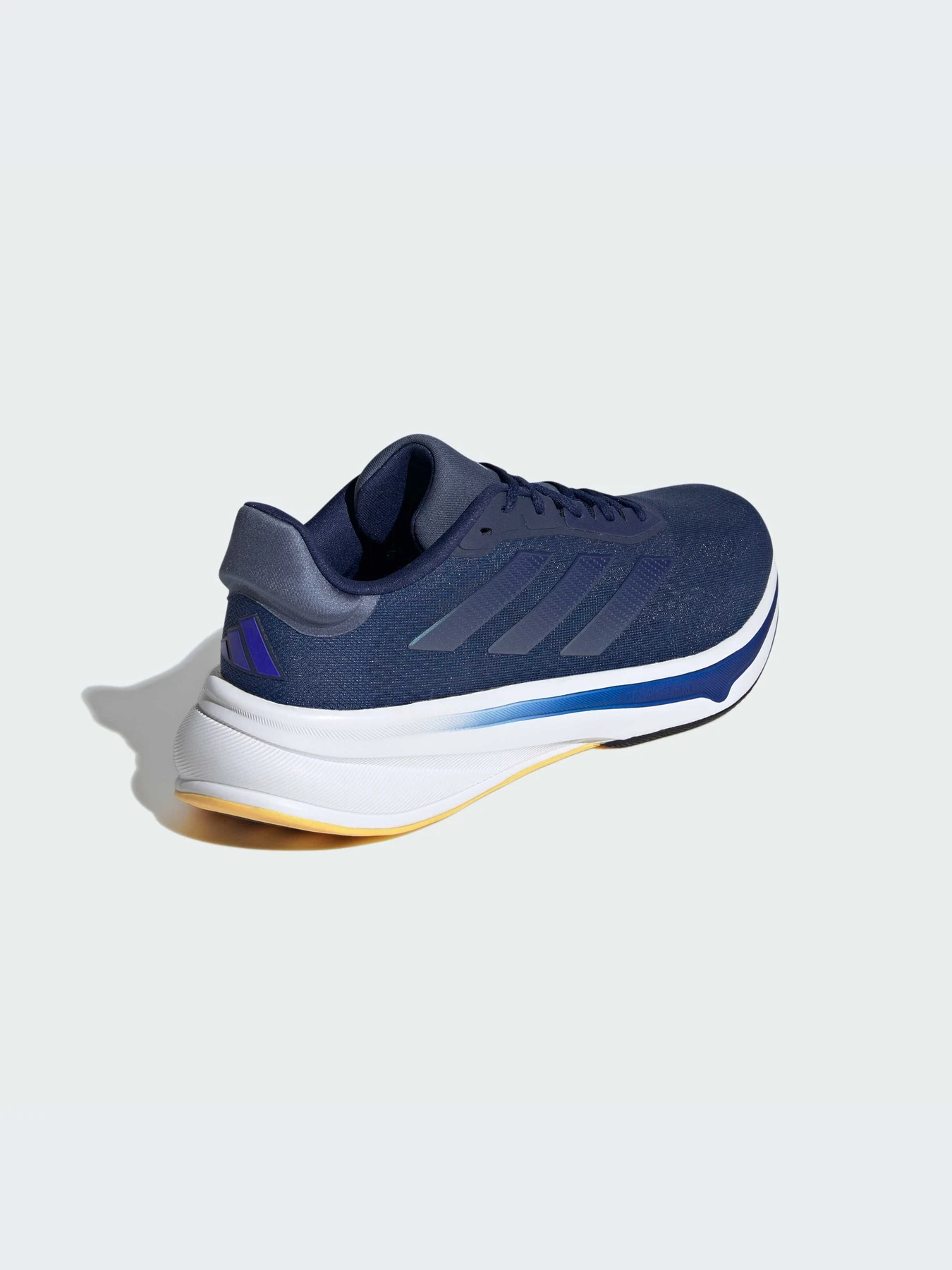 Кросівки Adidas Response модель IF8598 Кросівки Adidas Response модель IF8598 Фото
