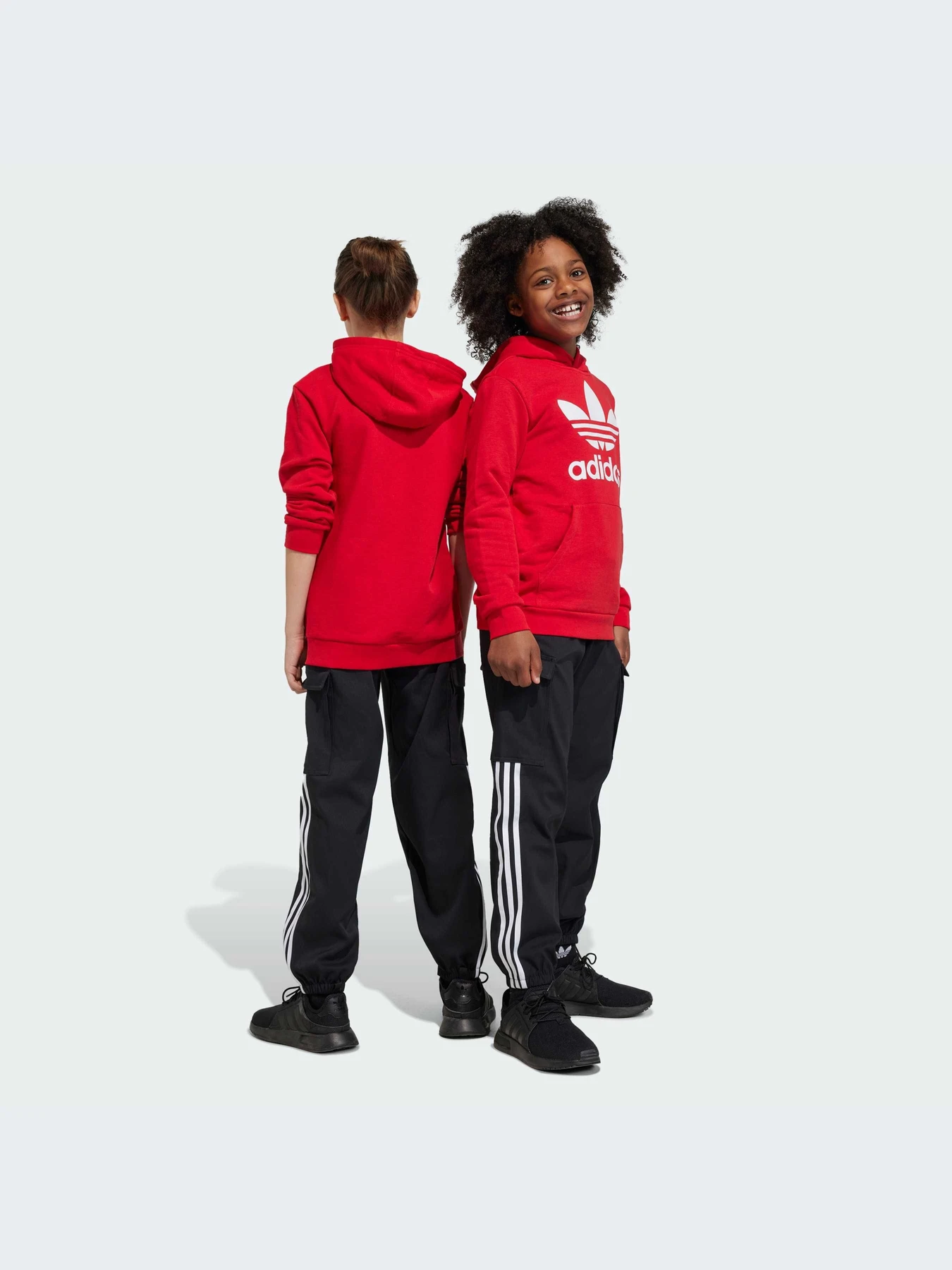Брюки Adidas Adicolor модель IL1846 Фото