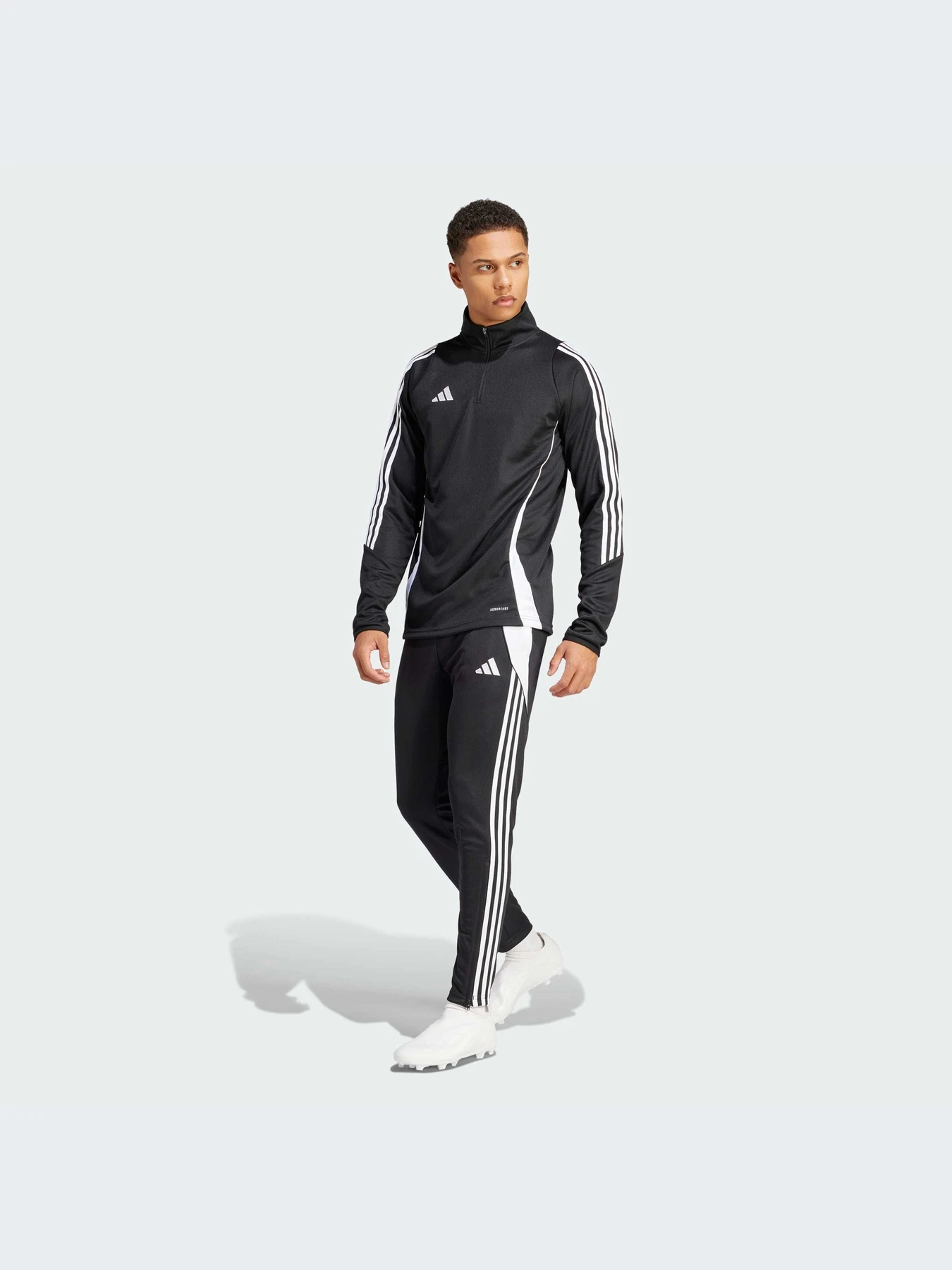 Брюки Adidas Tiro модель IP1953 Брюки Adidas Tiro модель IP1953 Фото