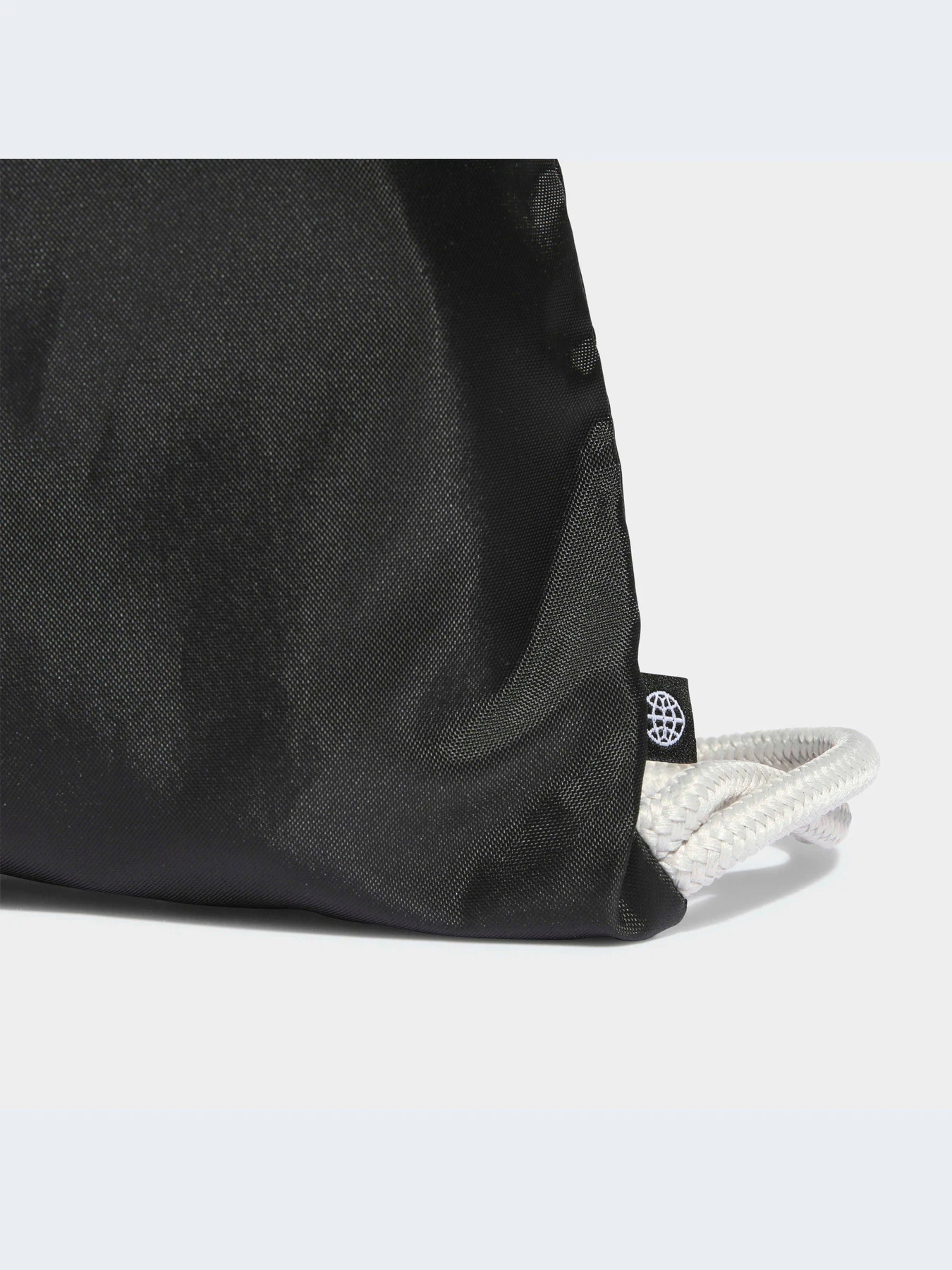 Рюкзаки Adidas модель HN8165 Рюкзаки Adidas модель HN8165 Фото
