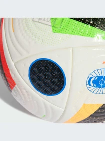 Мячи Adidas модель IQ3682 Фото