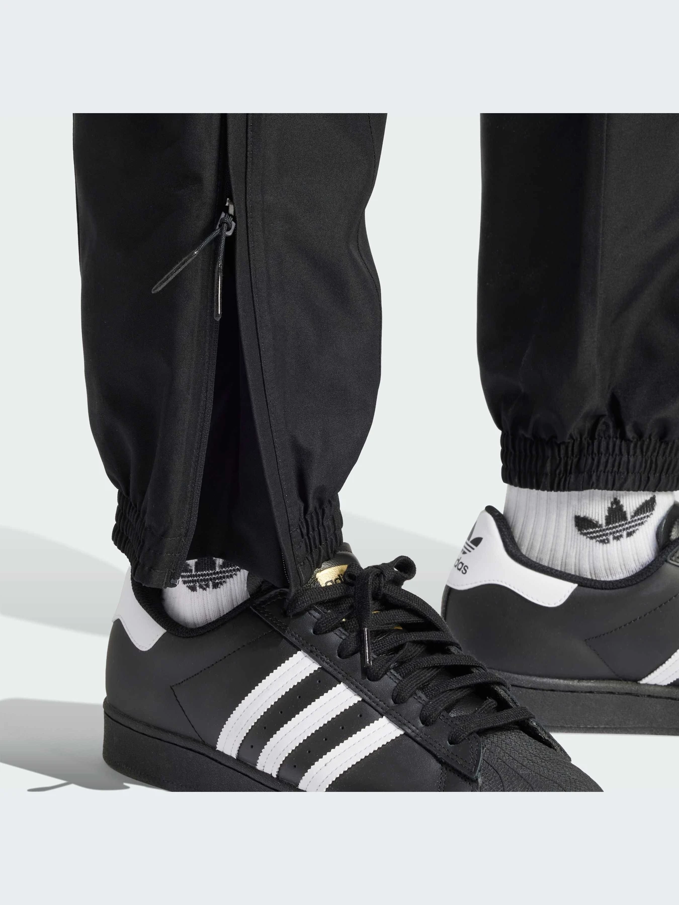 Брюки Adidas модель IS2838 Фото
