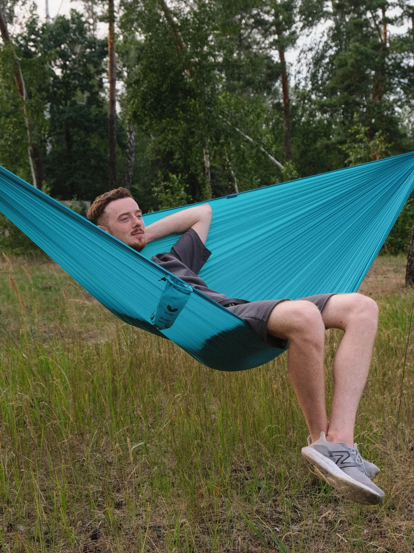 Спальник Levitate гамак модель Ultralight cosmic blue Спальник Levitate гамак модель Ultralight cosmic blue Фото