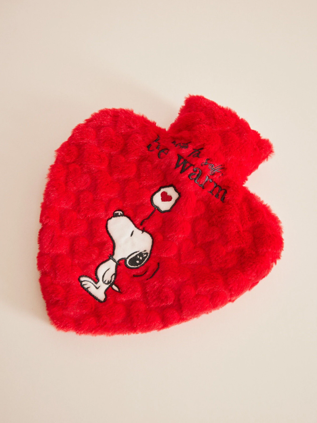 Грелка Snoopy в виде мехового сердца Women'secret модель 1377585-60 Грелка Snoopy в виде мехового сердца Women'secret модель 1377585-60 Фото