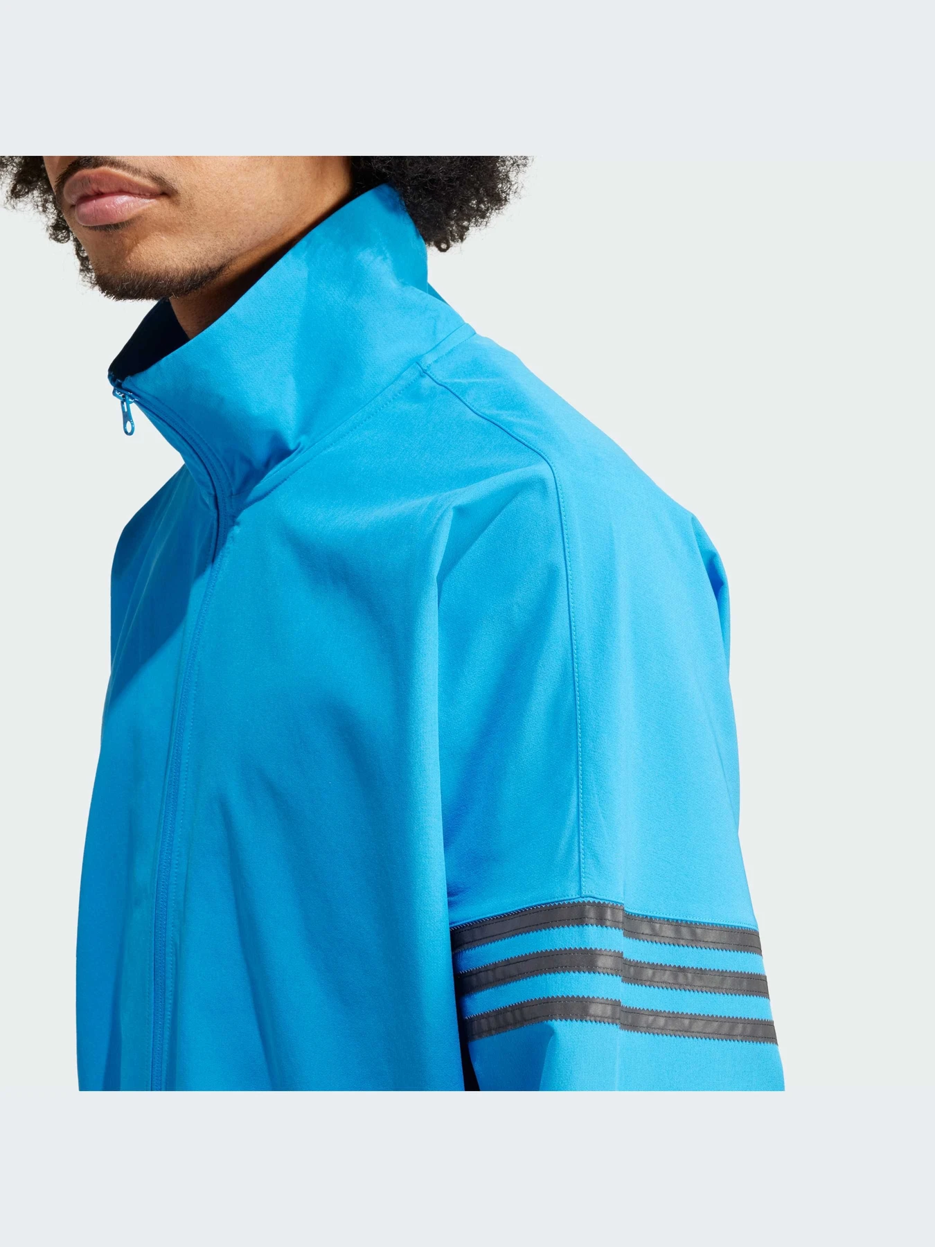 Худі та світшоти Adidas модель IR9447 Худі та світшоти Adidas модель IR9447 Фото