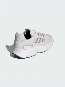 Кроссовки Adidas Ozweego модель IF6551 Фото