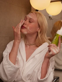 Очищающая пенка для лица с AHA кислотами для проблемной кожи MARIE FRESH Cosmetics модель psf-2-160 Фото