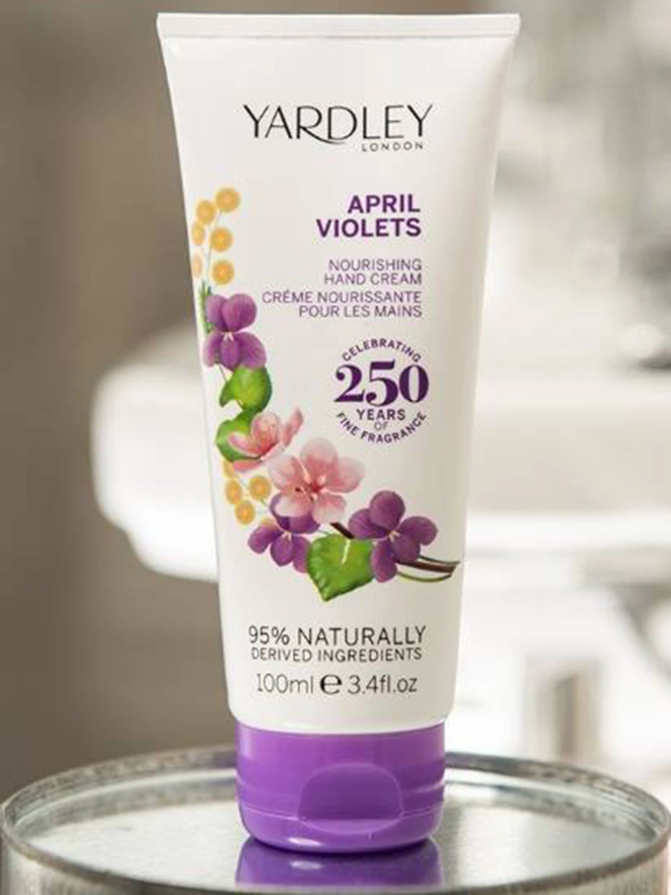 Крем для рук Yardley London модель 5060322952482 Крем для рук Yardley London модель 5060322952482 Фото