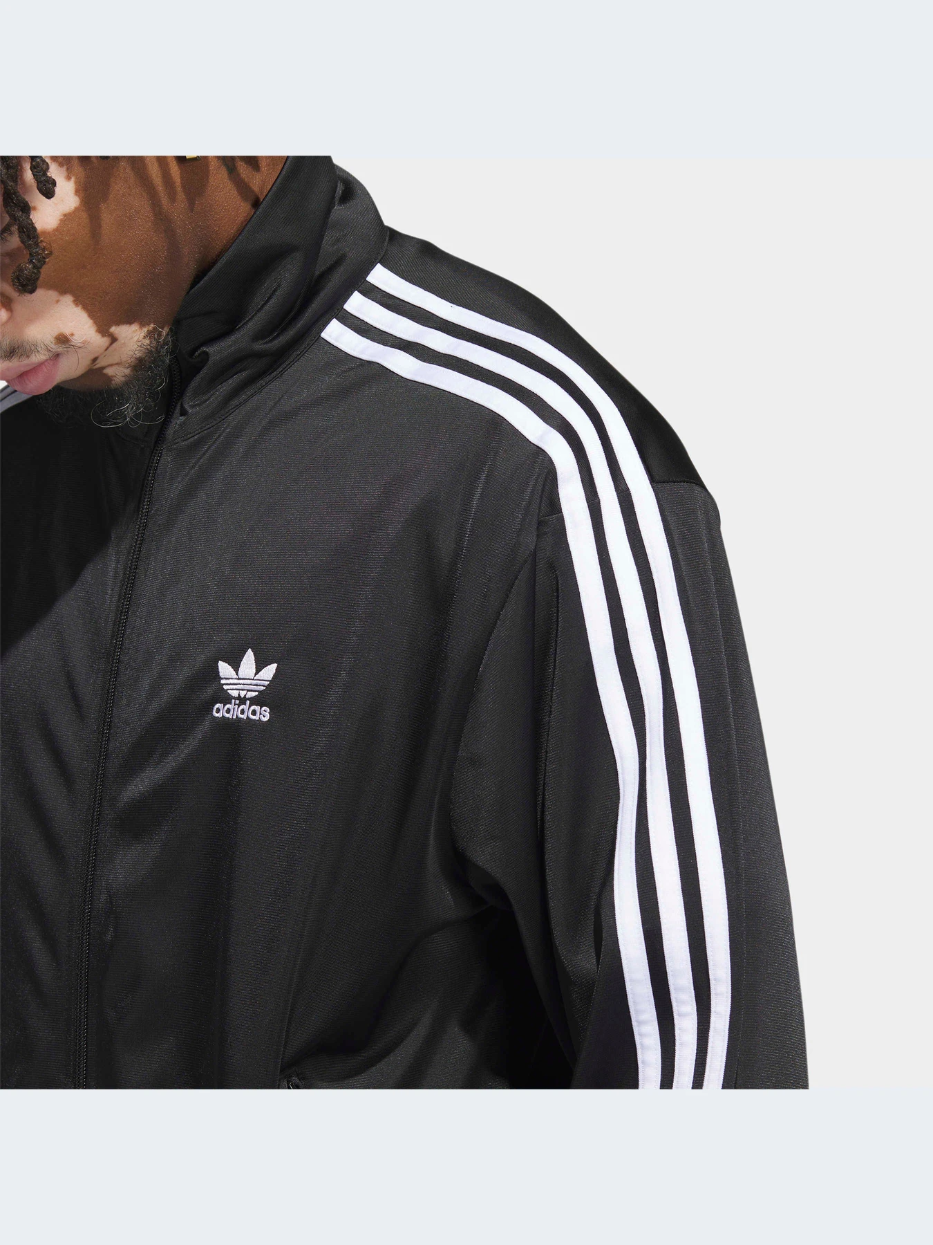 Худи и свитшоты Adidas модель IJ7058 Худи и свитшоты Adidas модель IJ7058 Фото