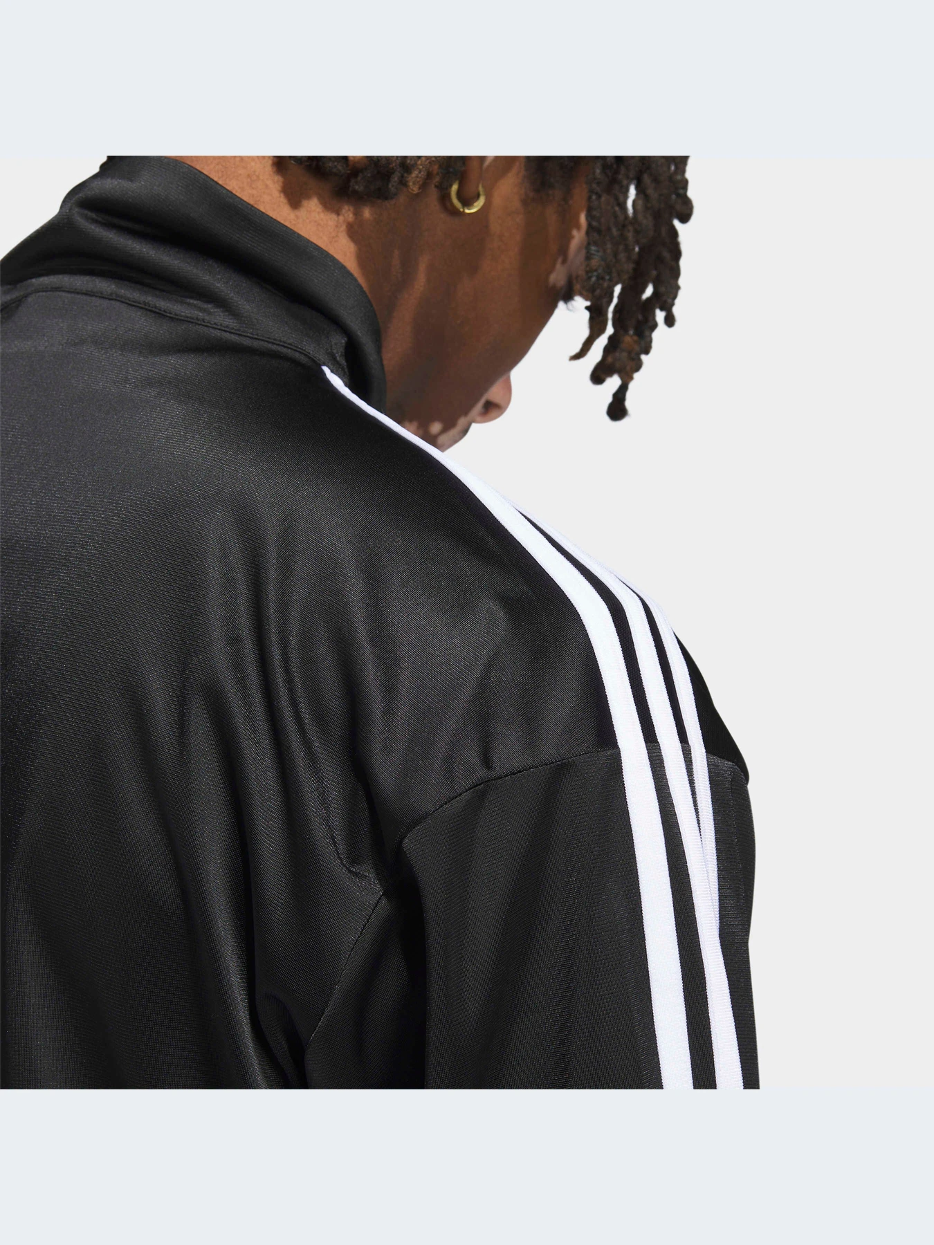 Худи и свитшоты Adidas модель IJ7058 Худи и свитшоты Adidas модель IJ7058 Фото