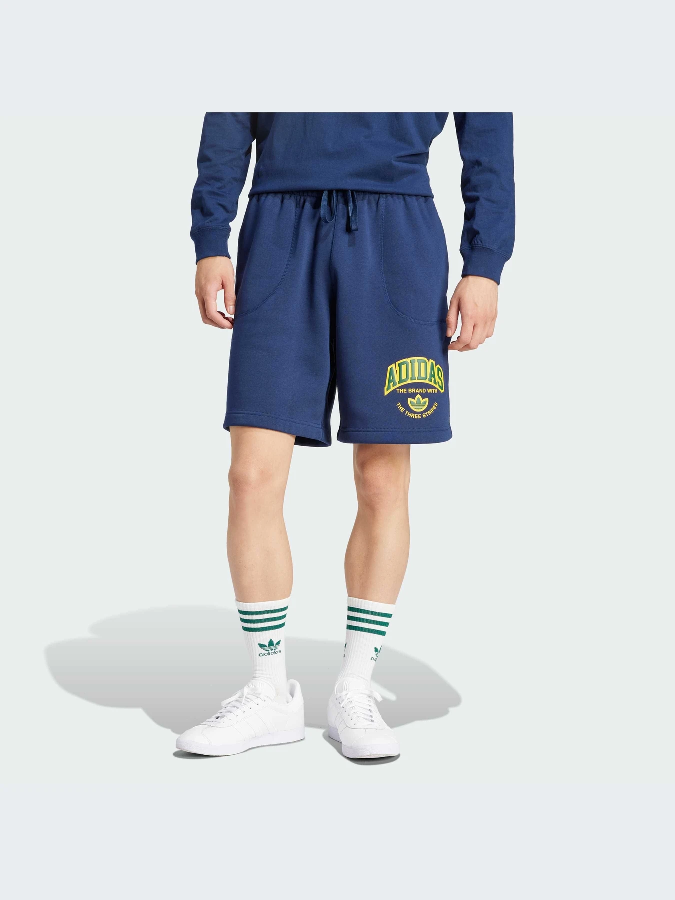 Шорты Adidas Graphics модель IS2930 Фото