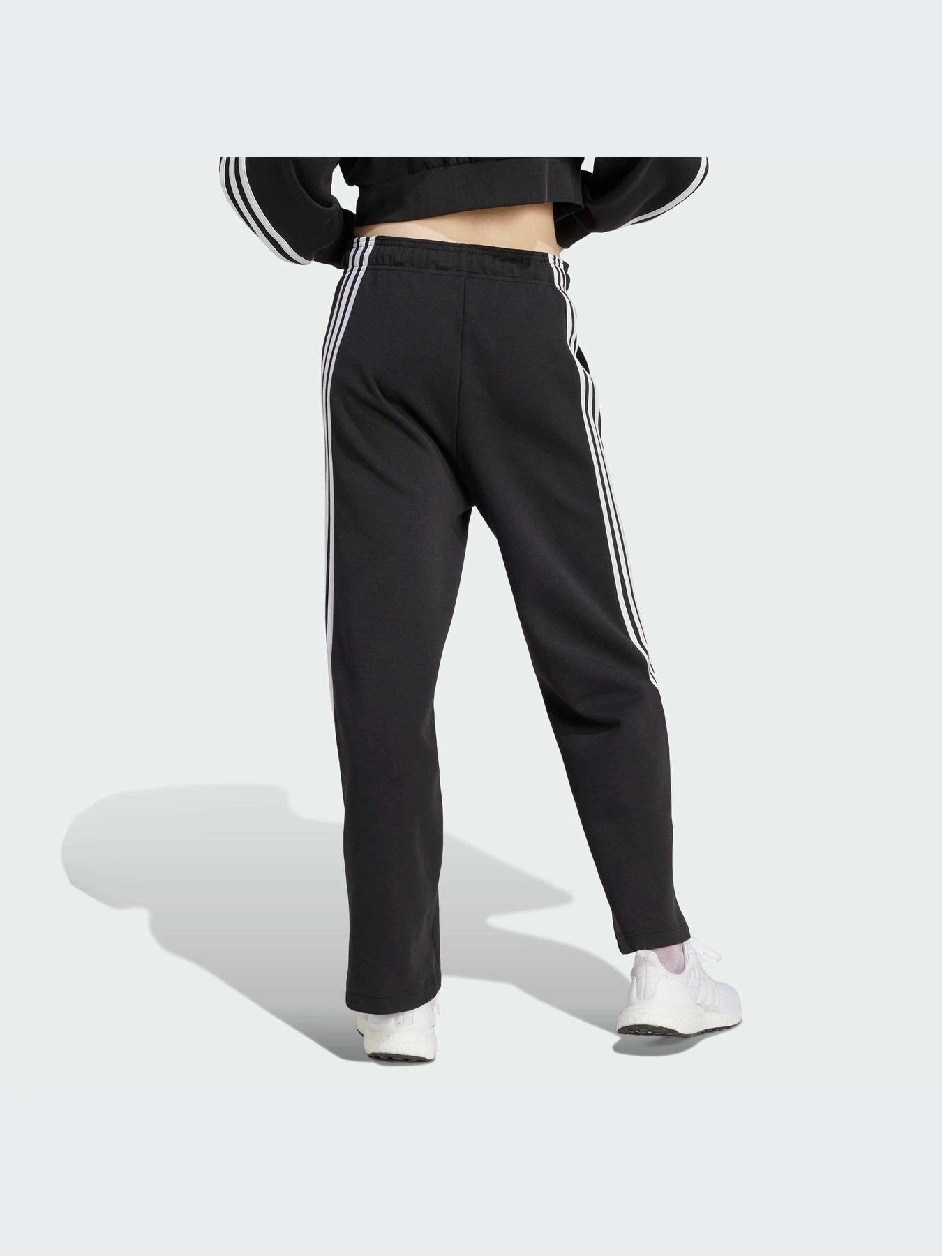 Брюки Adidas 3 Stripes модель IN9474 Брюки Adidas 3 Stripes модель IN9474 Фото