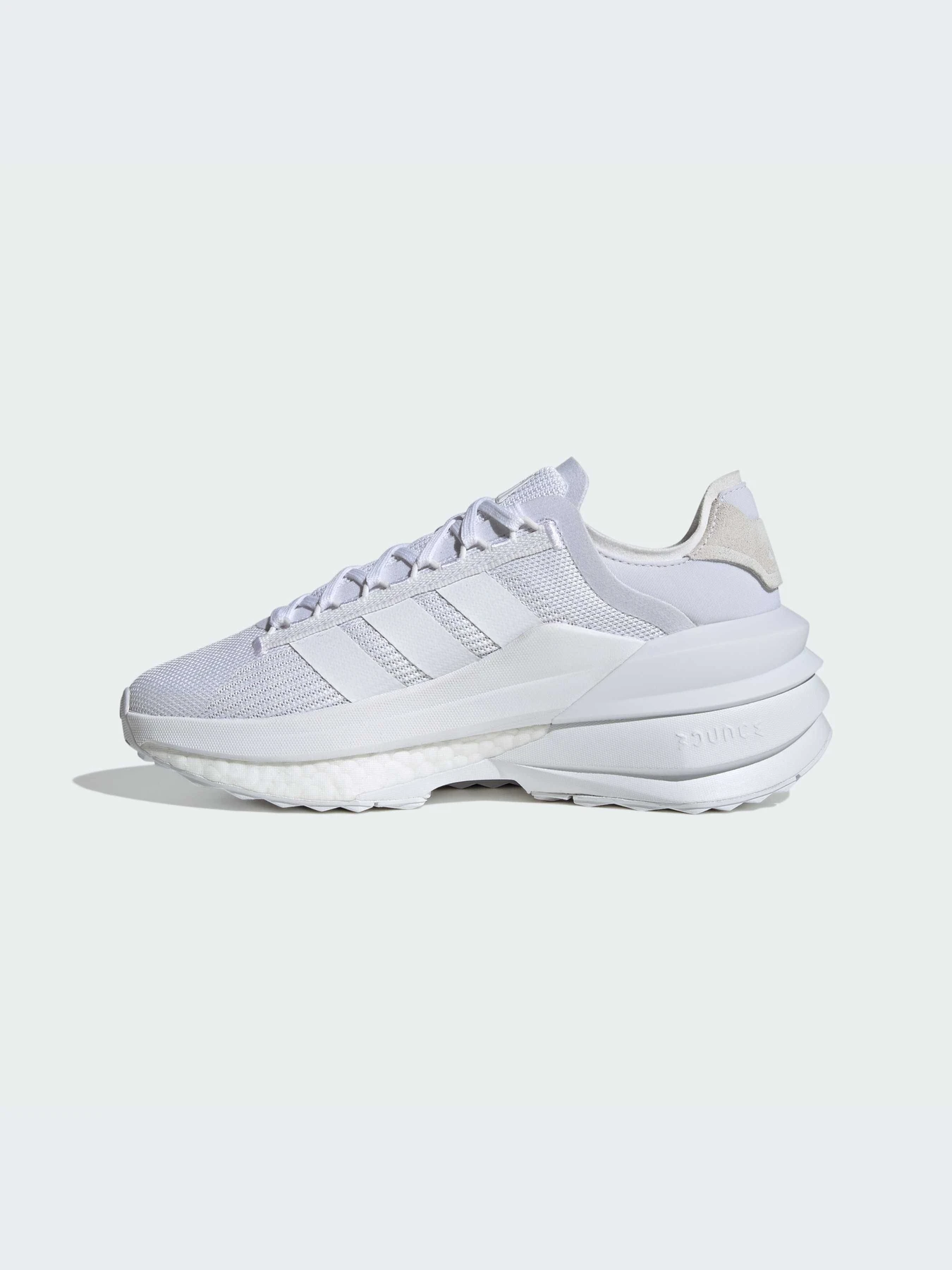 Кроссовки Adidas AVRYN модель IE8460 Фото