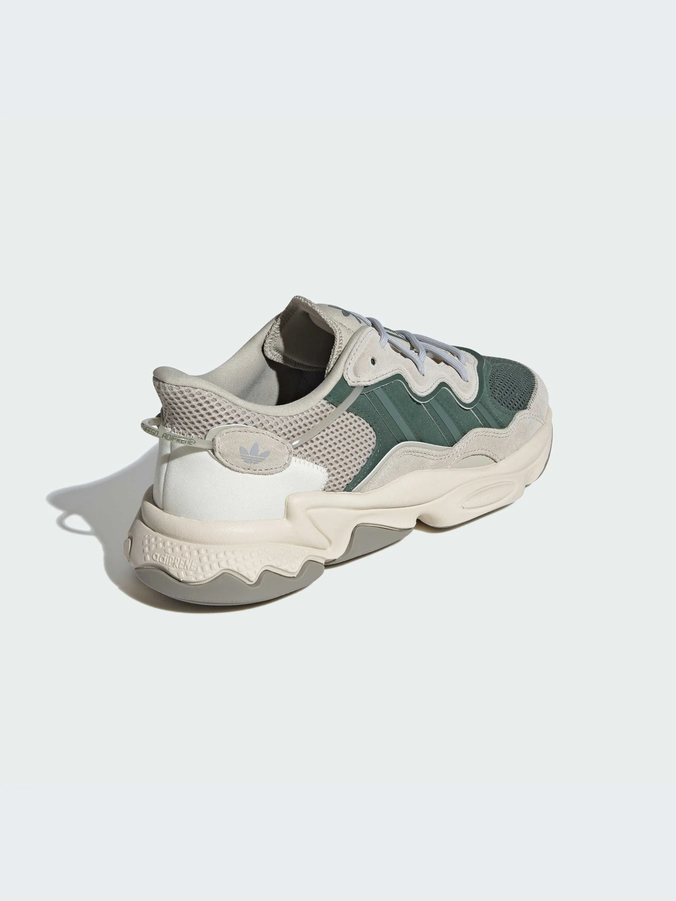 Кросівки Adidas Ozweego модель IF6043 Кросівки Adidas Ozweego модель IF6043 Фото