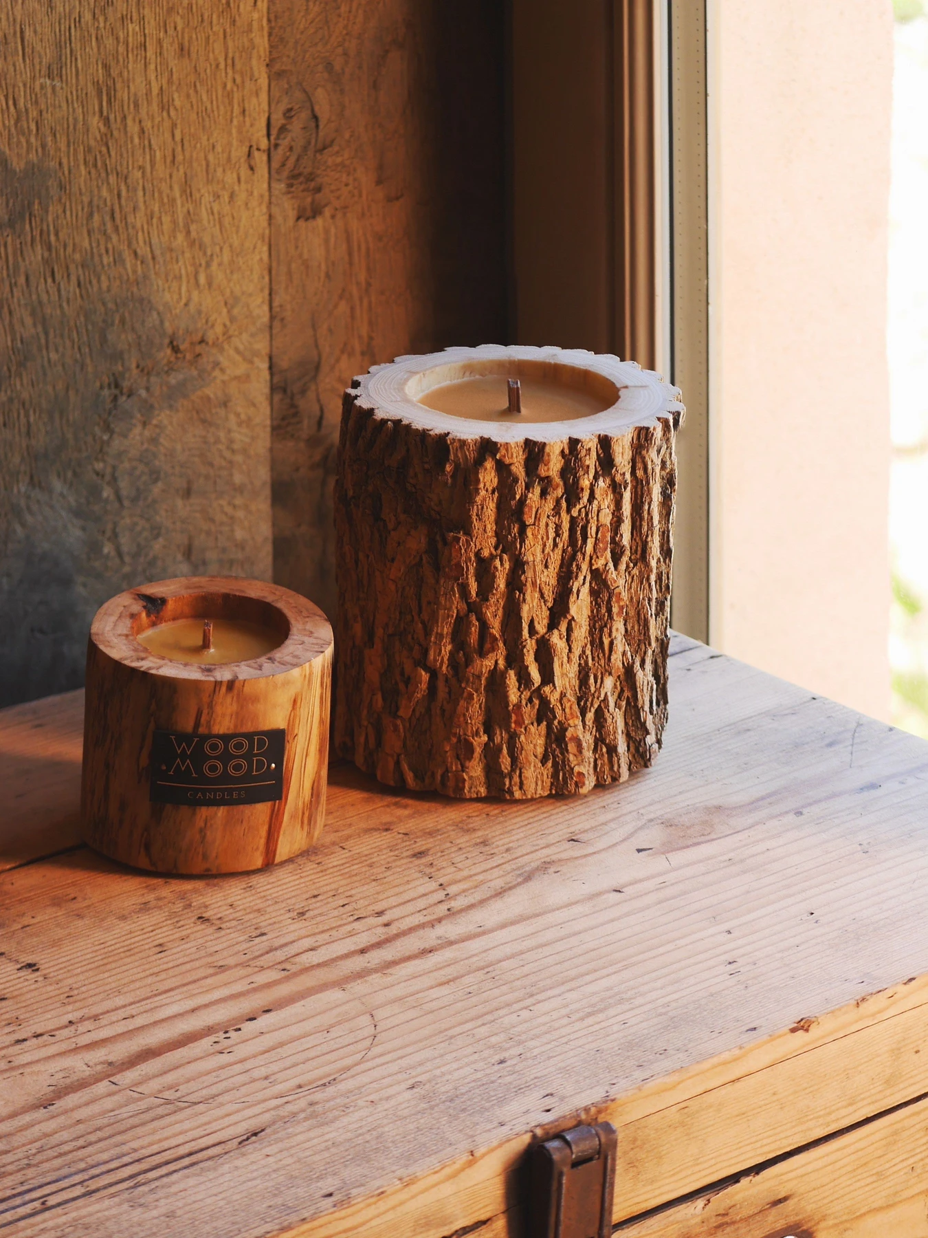 Дерев'яна інтер'єрна свічка з неповторним візерунком на дереві WOOD MOOD модель 1511100000 Дерев'яна інтер'єрна свічка з неповторним візерунком на дереві WOOD MOOD модель 1511100000 Фото