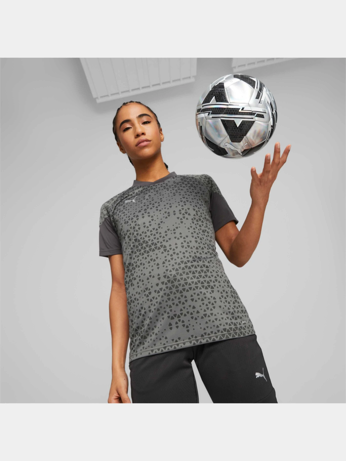 Футболки и поло PUMA Teamcup Training Jersey Wmn модель 658368 Футболки и поло PUMA Teamcup Training Jersey Wmn модель 658368 Фото