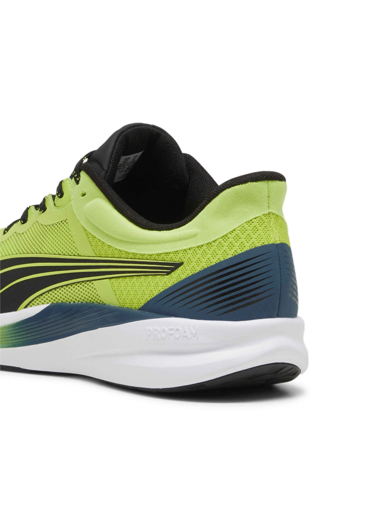 Кросівки PUMA Redeem Profoam модель 377995 Кросівки PUMA Redeem Profoam модель 377995 Фото